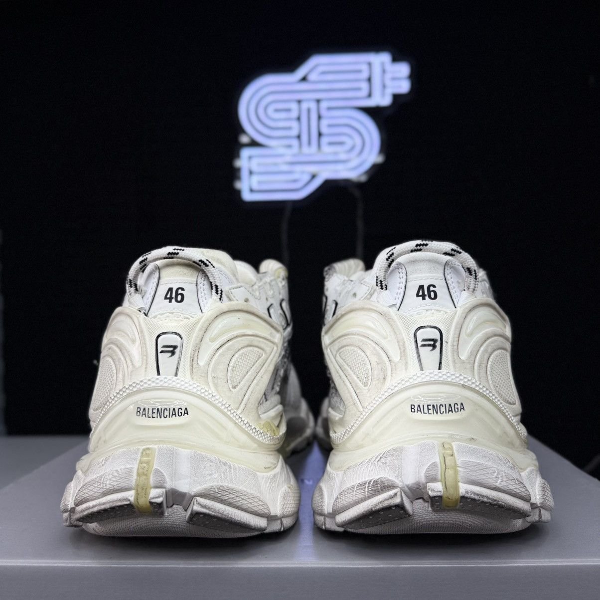 Balenciaga Balenciaga Runner White/White Size US 13 / EU 46 - 6 Thumbnail