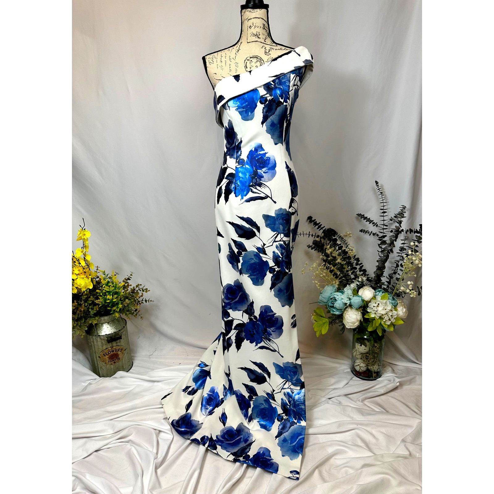 Other Black Halo Eve Dolan Floral One Shoulder Gown Blue Roses 4 Size S / US 4 / IT 40 - 2 Thumbnail