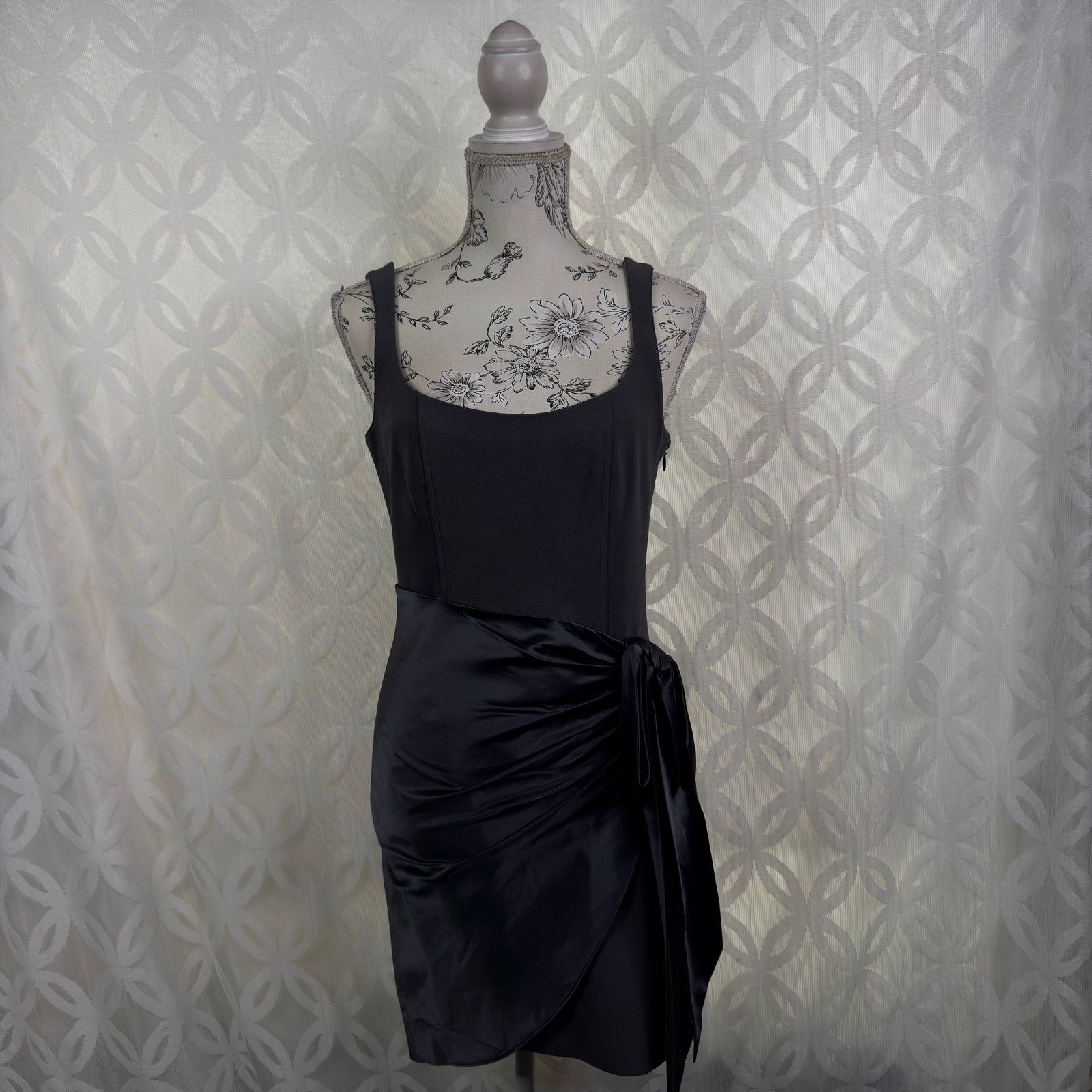 Cinq a Sept Cinq a Sept Waverly Silk Gathered Bow Accent Mini Dress NWT Size M / US 6-8 / IT 42-44 - 3 Thumbnail