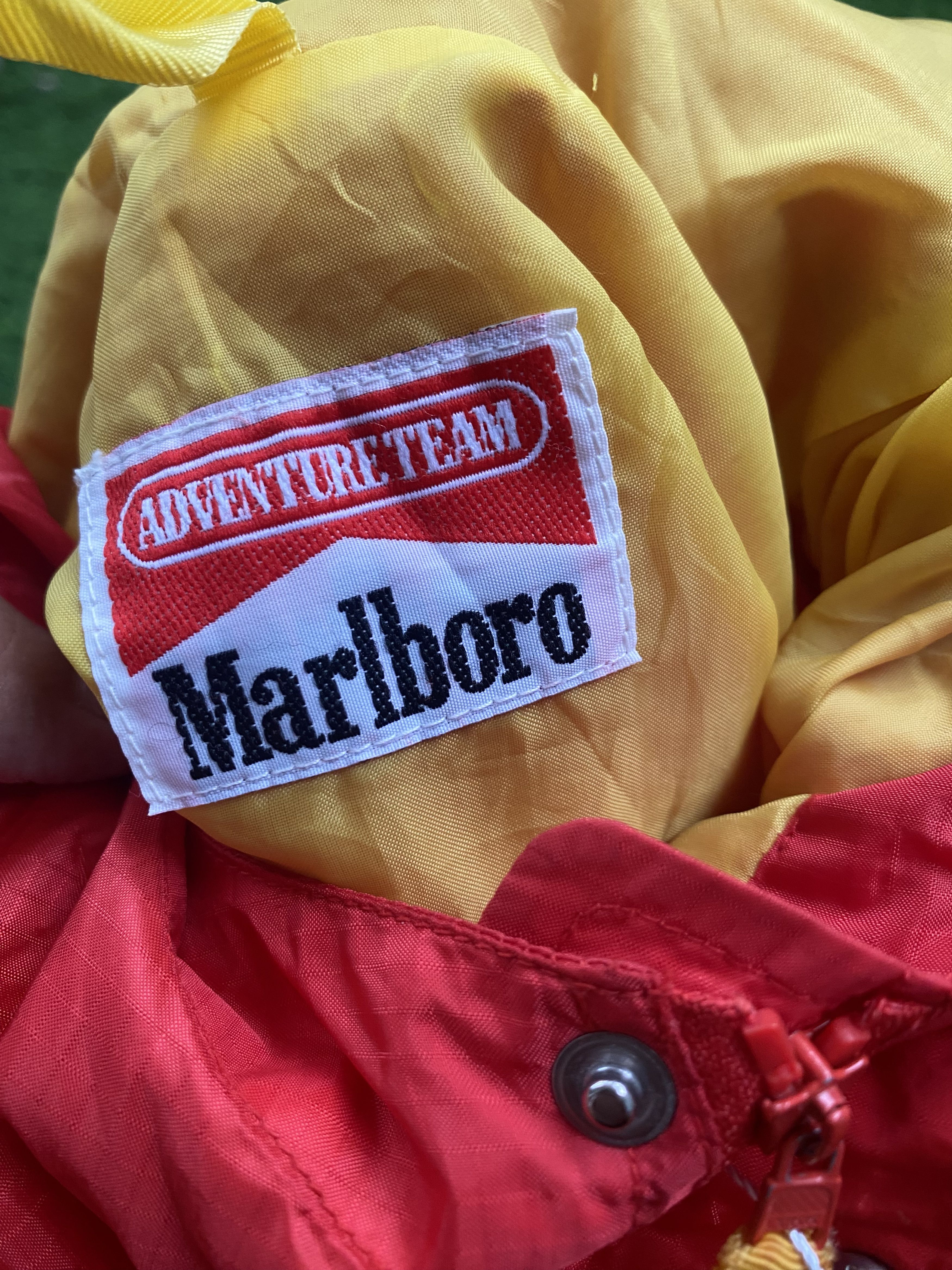 Marlboro × Marlboro Adventure Team × Vintage Vintage Marlboro Anorak Windbreaker Jacket Size US L / EU 52-54 / 3 - 5 Thumbnail