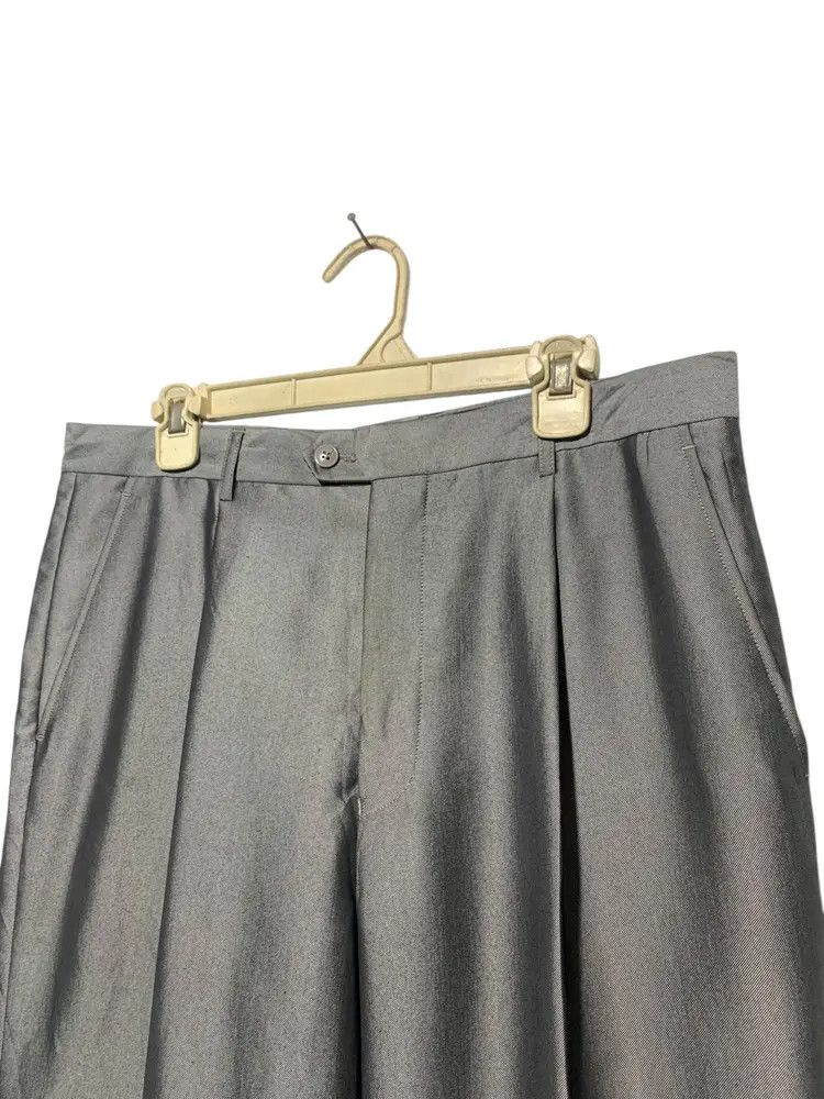 Ermenegildo Zegna 2001 Ermenegildo Zegna pleated silver wool trousers Size US 35 - 3 Thumbnail