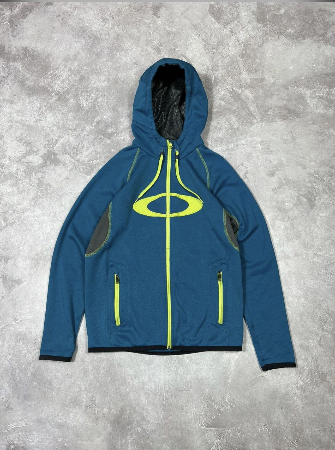 Vintage Vintage Oakley Outdoor Y2k Zip Hoodie Size M / US 6-8 / IT 42-44 - 1 Thumbnail