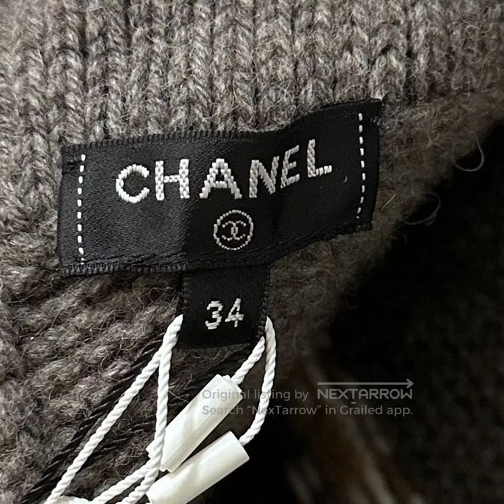 Chanel chanel wool knit dress with geometric pattern. Size XS / US 0-2 / IT 36-38 - 7 Thumbnail