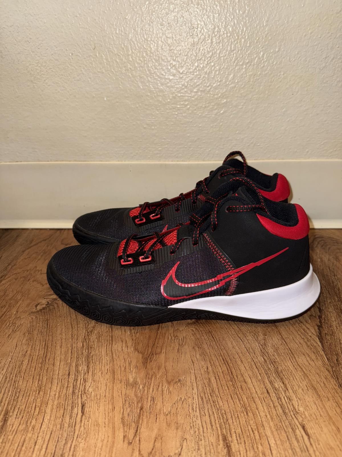 Nike Nike Kyrie 4 Flytrap Black University Red Size US 9 / EU 42 - 3 Thumbnail