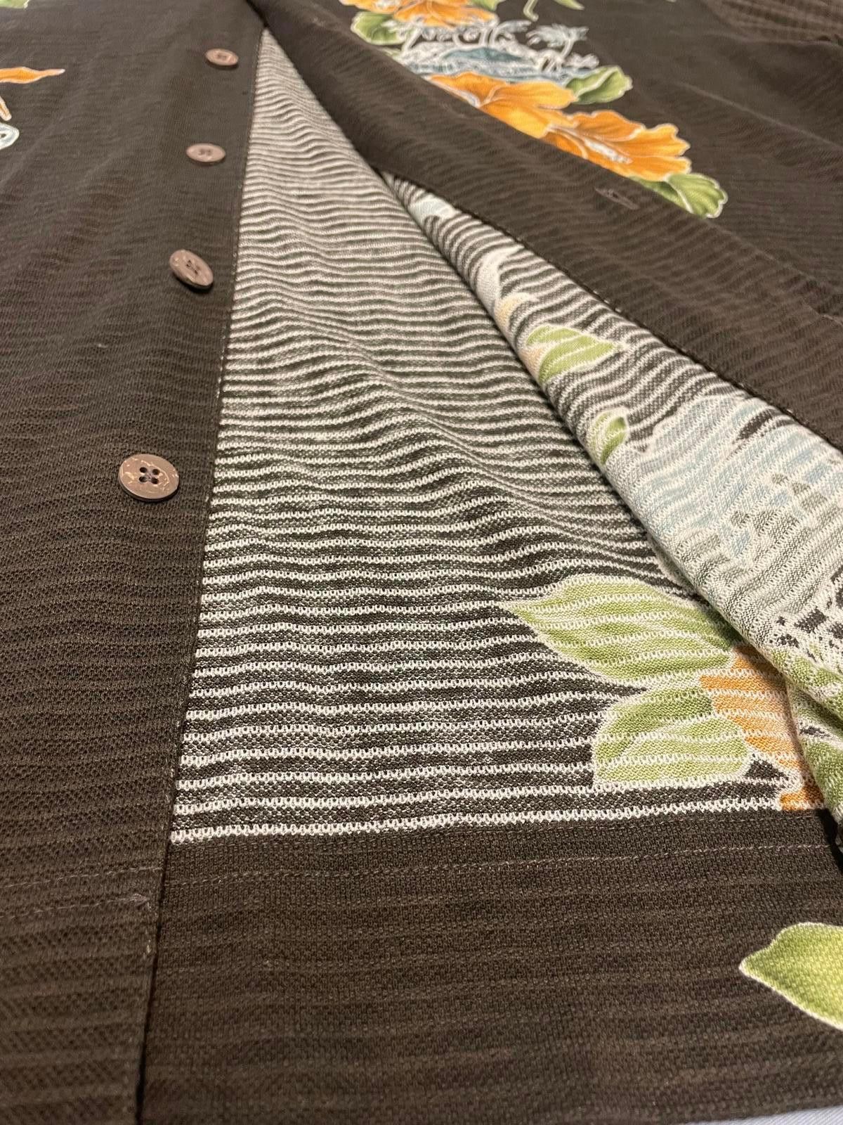 Tommy Bahama Stylish Hawaiian Floral Button-Up Shirt - Tommy Bahama Size US L / EU 52-54 / 3 - 6 Thumbnail