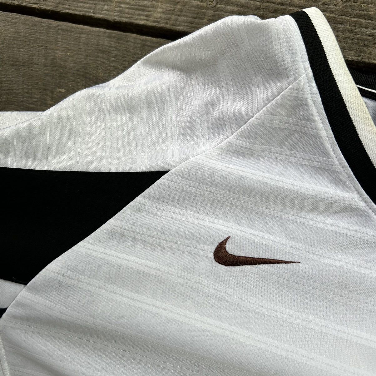Nike Vintage Nike Team Mocha Brown Swoosh Nike Soccer Jersey Size 42 - 8 Thumbnail