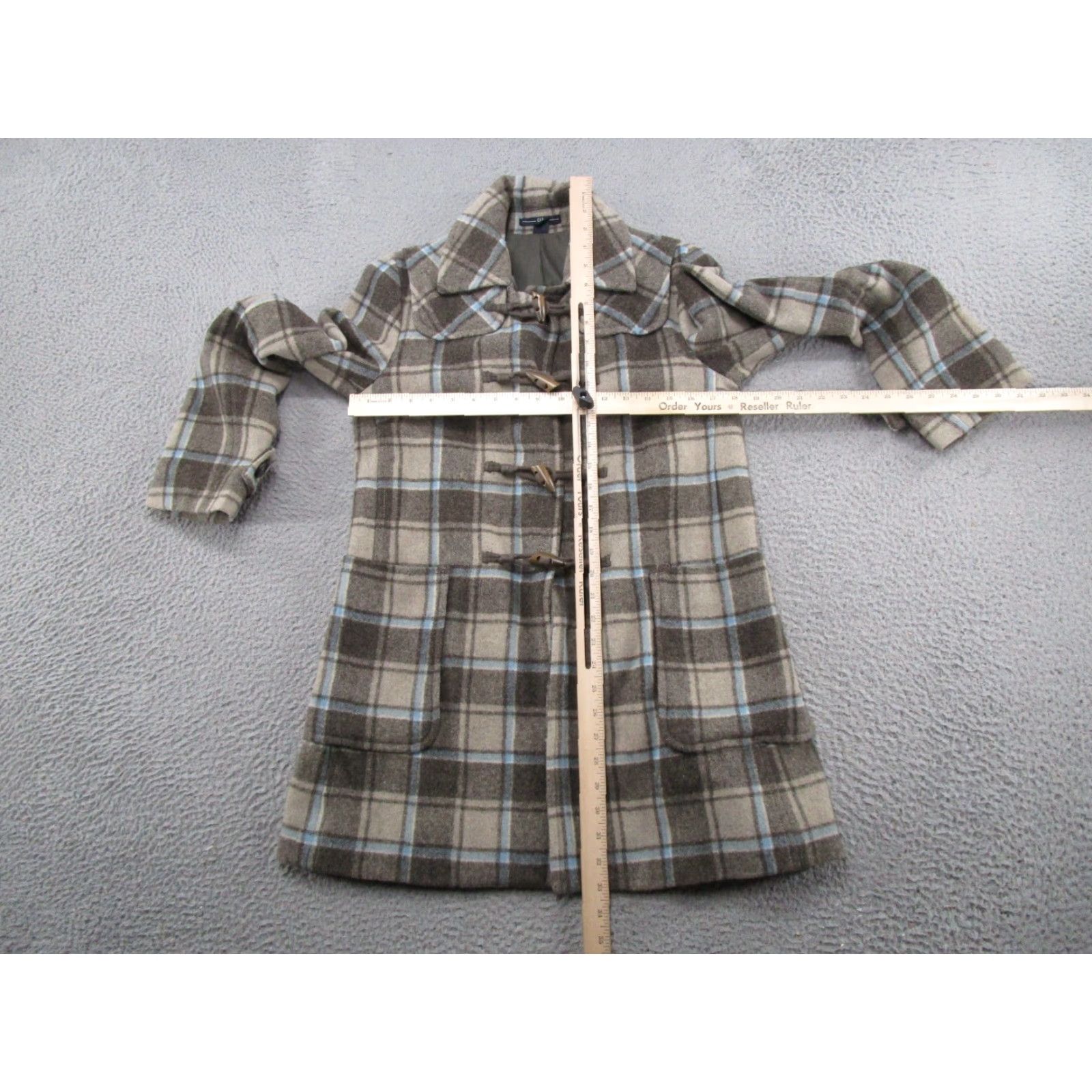 Gap Gap Blazer Wool Blend Brown Plaid Size S Women Office Preppy Button Long Sleeve Vintage? No. No. Size S / US 4 / IT 40 - 4 Thumbnail