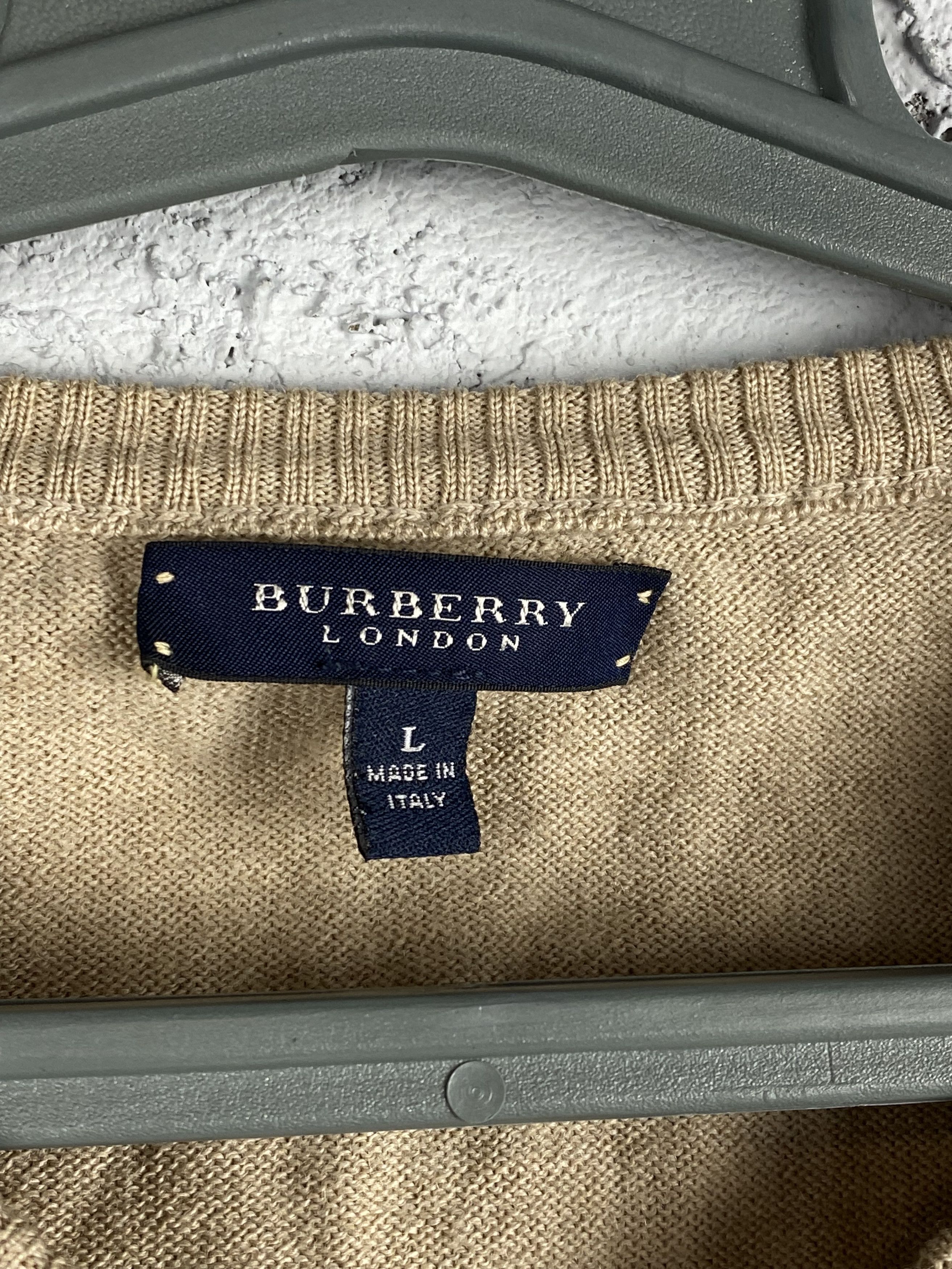 Burberry Burberry Wool Sweater V Neck Made in Italy Nova Check Size US L / EU 52-54 / 3 - 4 Thumbnail