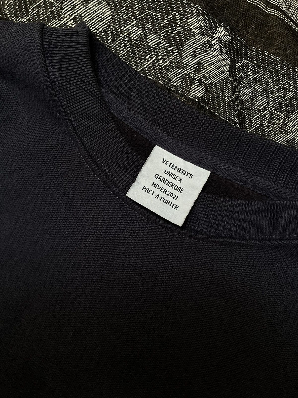Vetements Vetements ‘Polizei’ crewneck Size US S / EU 44-46 / 1 - 3 Thumbnail