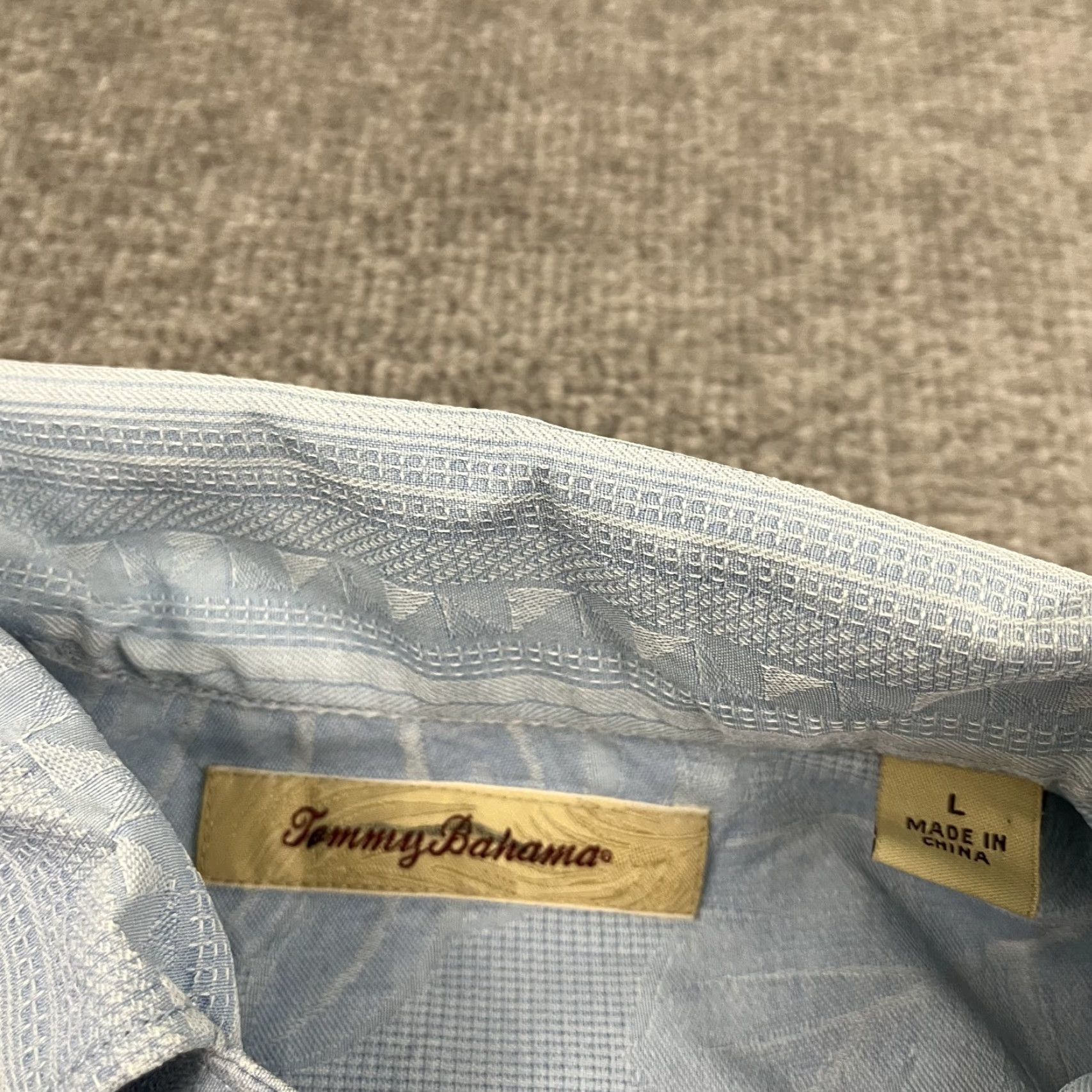 Tommy Bahama **Tommy Bahama Mens Blue Floral Silk Hawaiian Shirt L Button-Up** User: **Tommy Bahama Mens Blue Silk Floral Hawaiian Shirt L Button-Up** Size US L / EU 52-54 / 3 - 2 Thumbnail