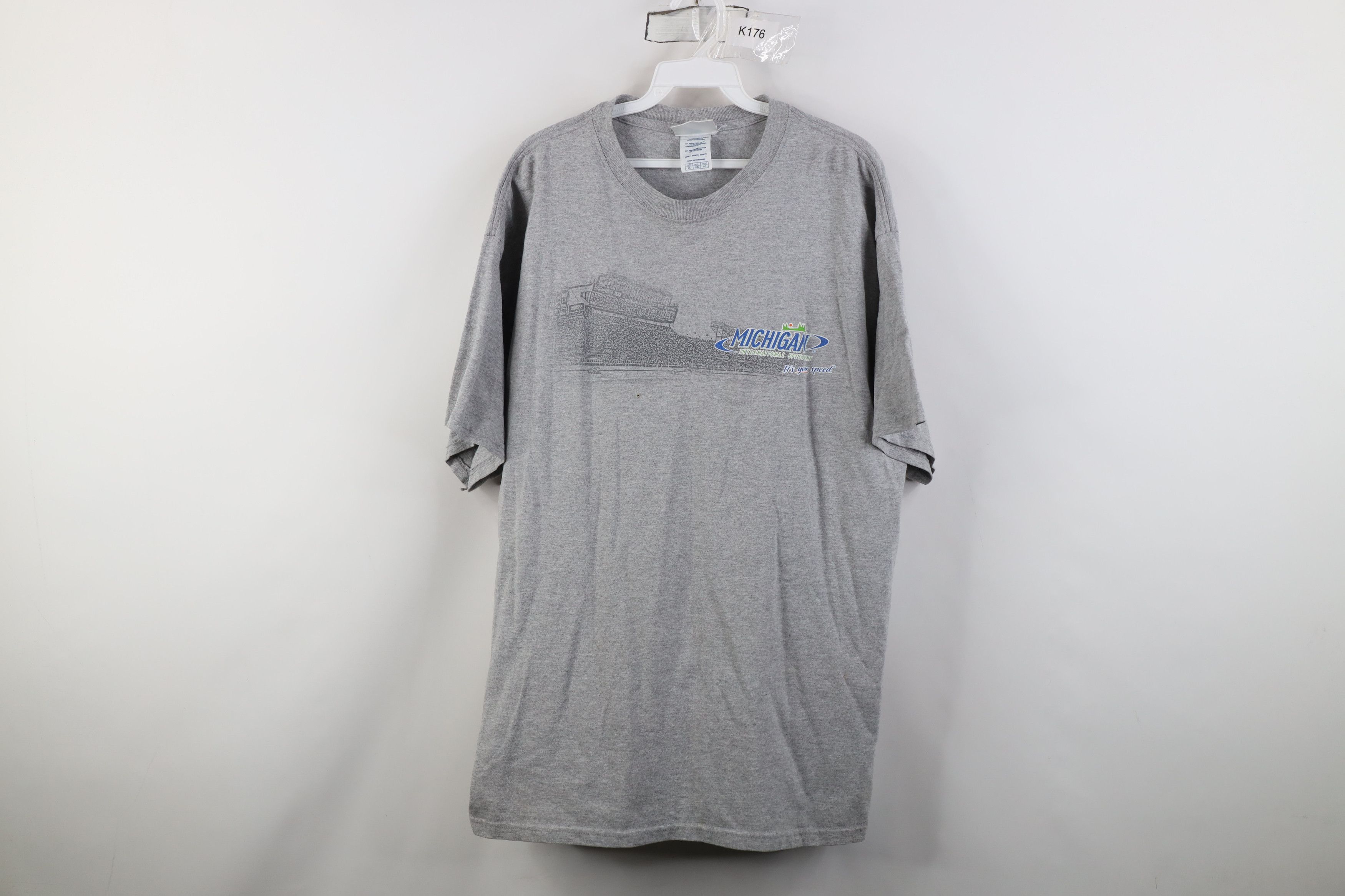 Vintage Vintage Y2K NASCAR Michigan International Speedway T-Shirt Size US XL / EU 56 / 4 - 1 Thumbnail