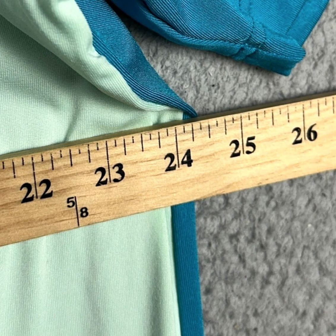 Under Armour VINTAGE is not applicable. Size US XXL / EU 58 / 5 - 7 Thumbnail