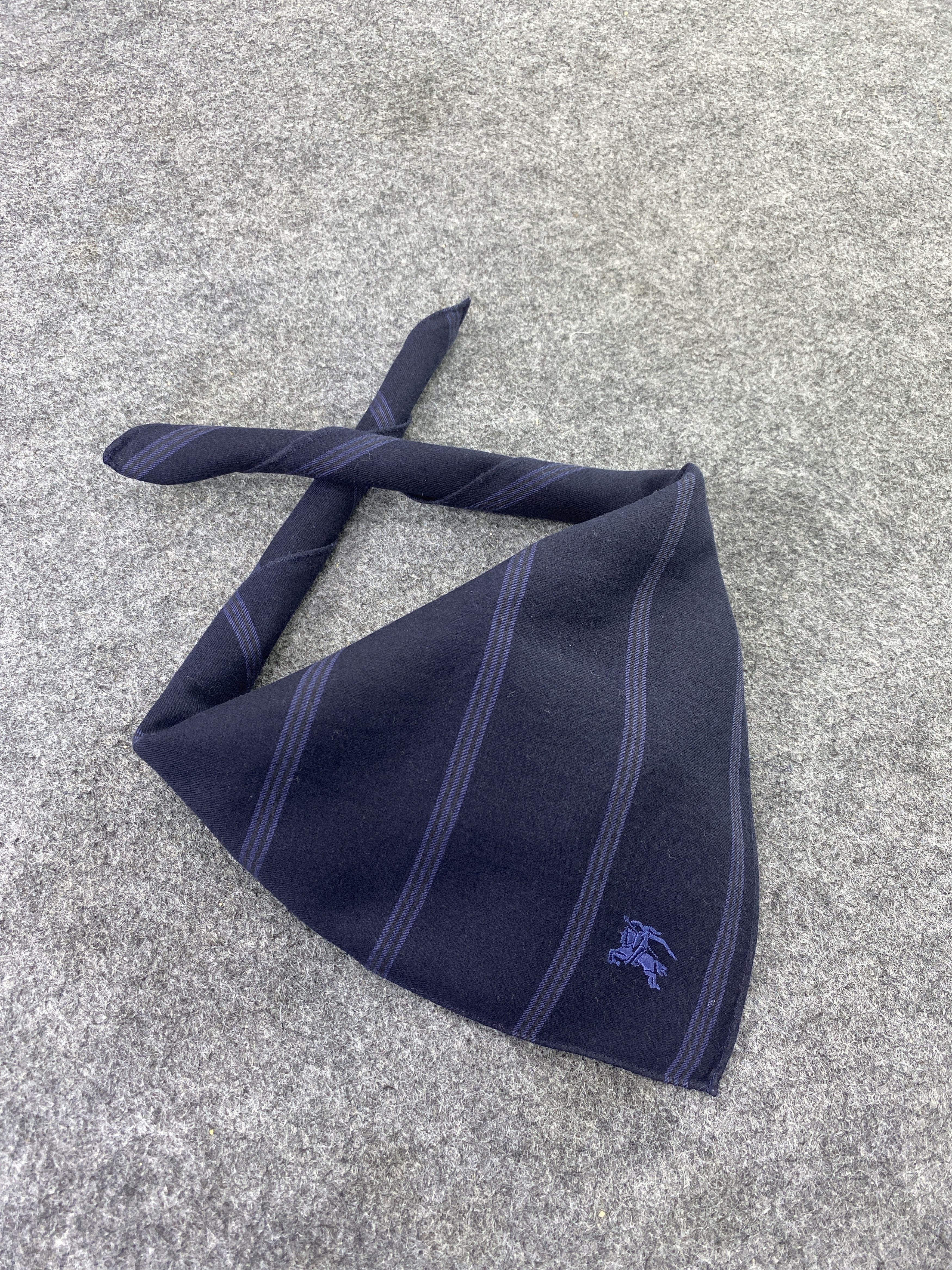 Burberry × Vintage Burberry Handkerchief / Bandana / Neckerchief-B111 Size ONE SIZE - 1 Thumbnail