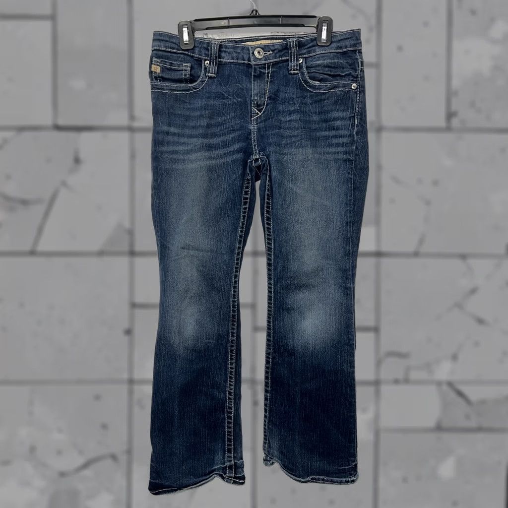 Vintage BIG STAR Jeans Womens 28 Blue Maddie Mid Rise Fit Size 28S Inseam Size 28" / US 6 / IT 42 - 1 Thumbnail