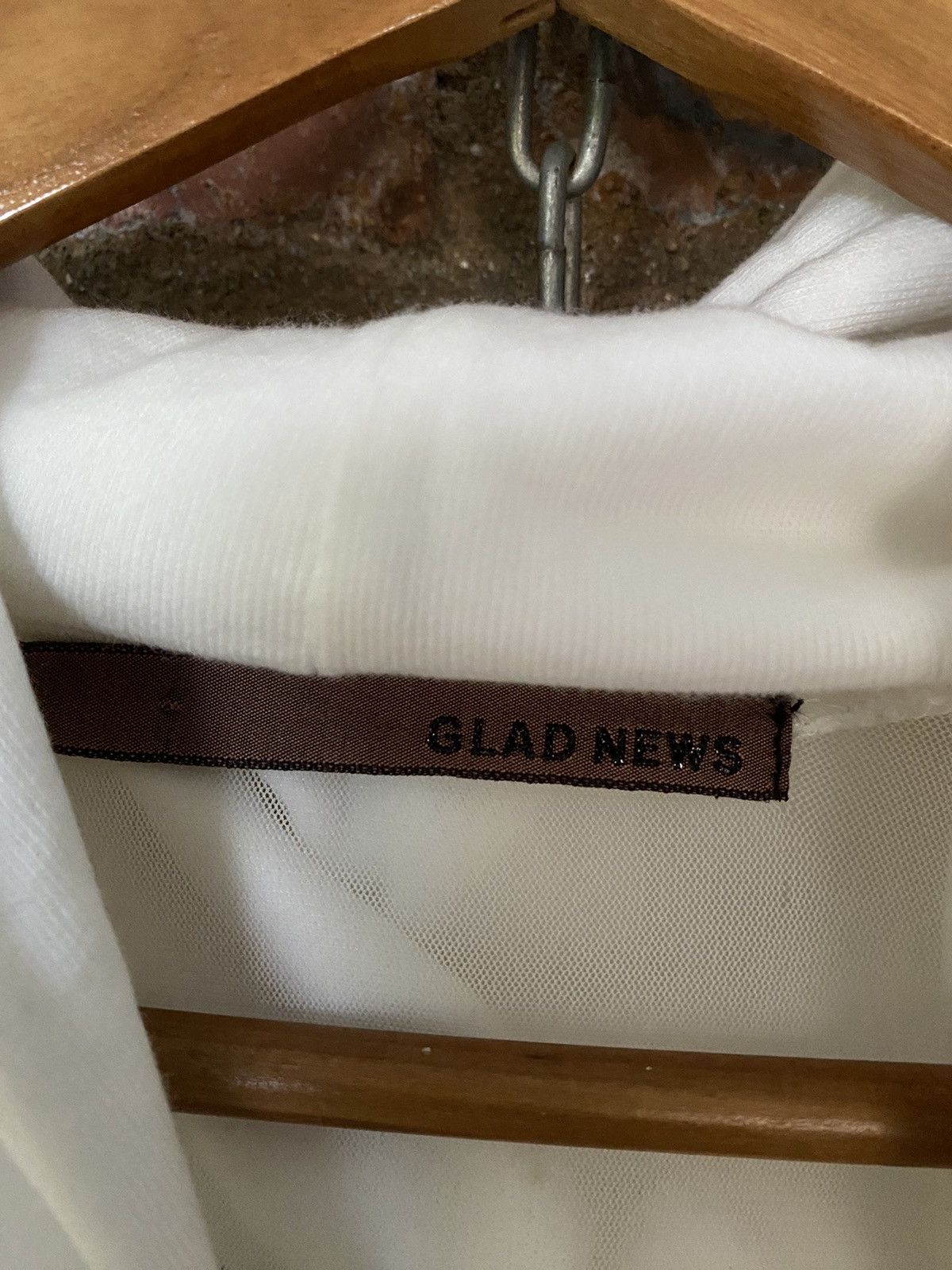 Japanese Brand Glad News japan “O” distressed mesh back hoodie Size US M / EU 48-50 / 2 - 14 Thumbnail