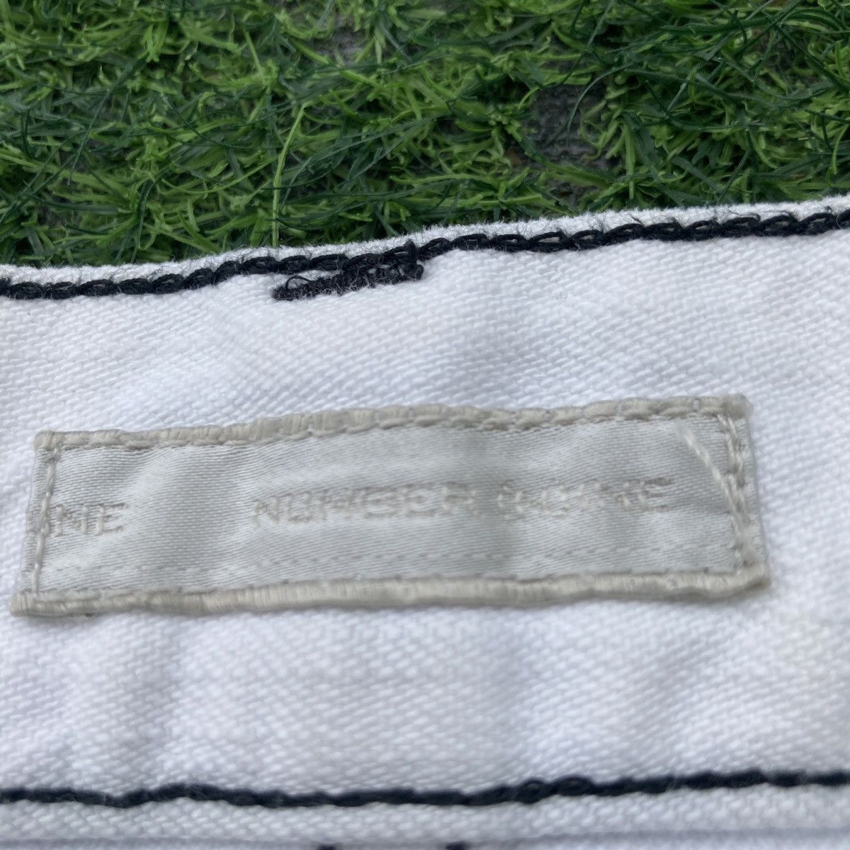 Number (N)ine NUMBER NINE DISTRESSED JEANS Size US 34 / EU 50 - 16 Thumbnail