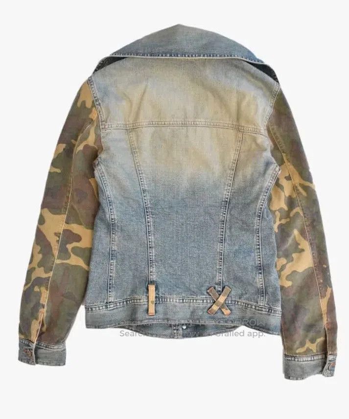 Dolce & Gabbana Camouflage Collar Jacket by Dolce & Gabbana. Size US XS / EU 42 / 0 - 5 Thumbnail
