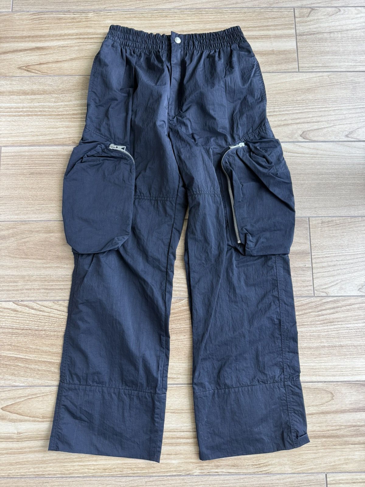 【BOTTEGA VENETA】NYLON CARGO PANTS M Bottega Veneta - Nylon cargo pants Bottega Veneta