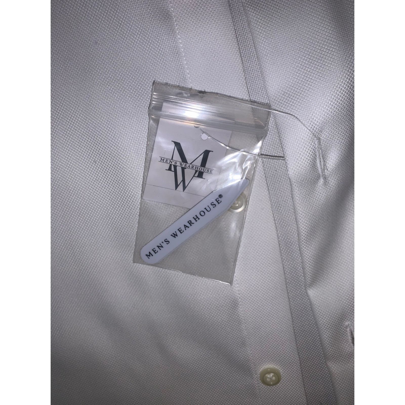 Pronto Uomo Pronto Uomo White Dress Shirt 16 36/37 Tall NWT Size US L / EU 52-54 / 3 - 9 Thumbnail