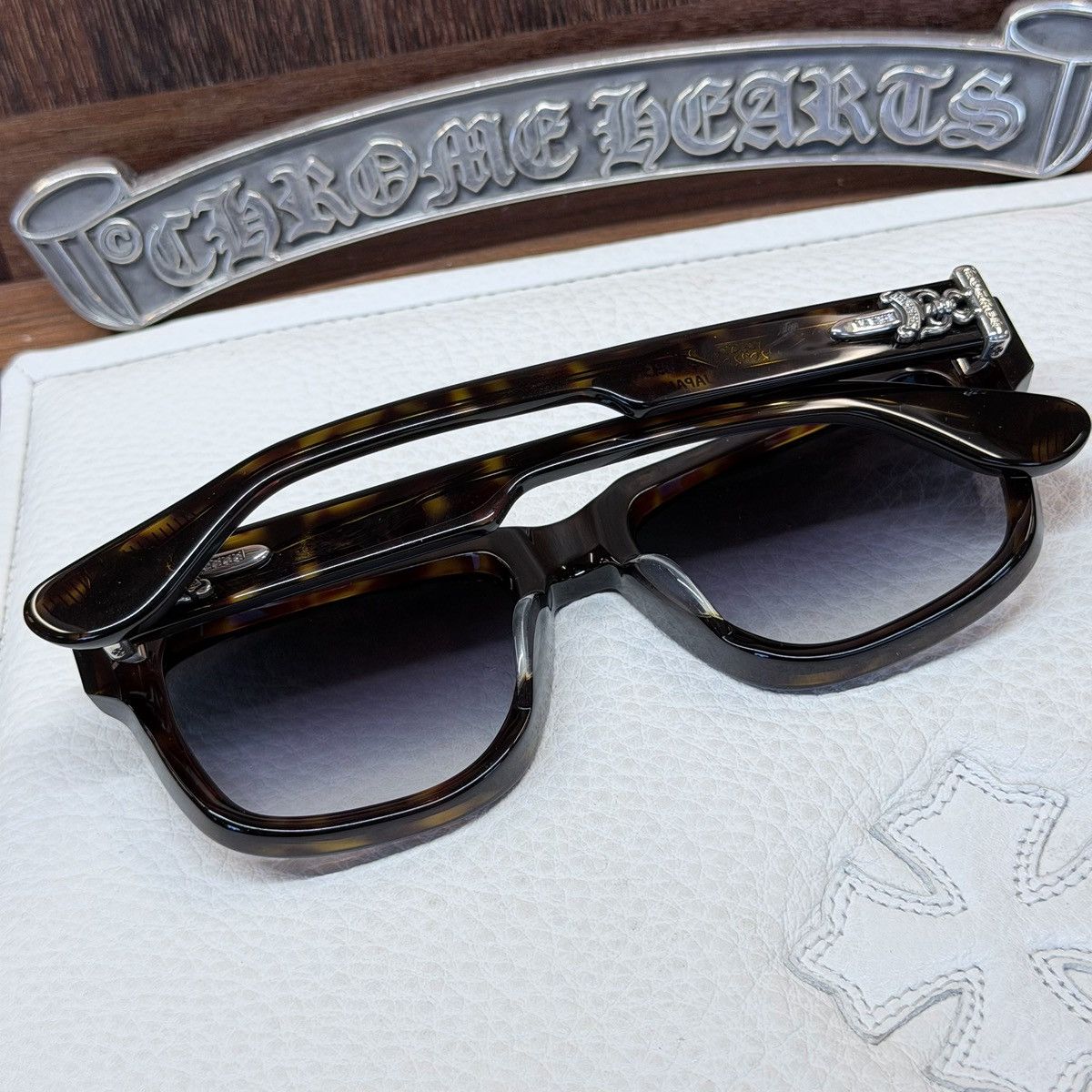 Chrome Hearts Chrome Hearts BOX-OFFICER DIAMOND EMBELLISHED Glasses Size ONE SIZE - 3 Thumbnail