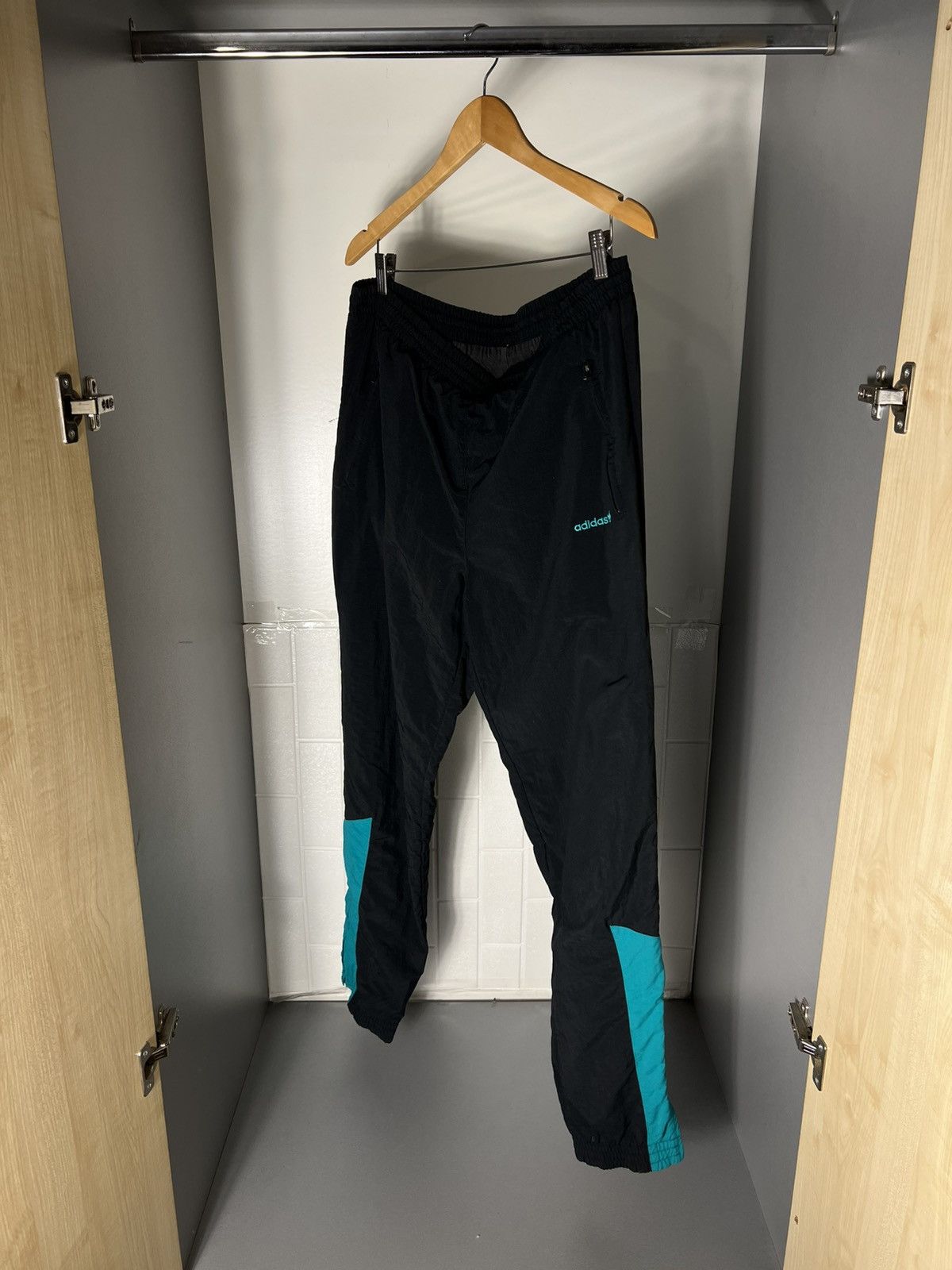 Vintage VERY RARE ADIDAS ORIGINAL EQUIPMENT RETRO SUIT CASUAL Y2K Size US L / EU 52-54 / 3 - 14 Thumbnail