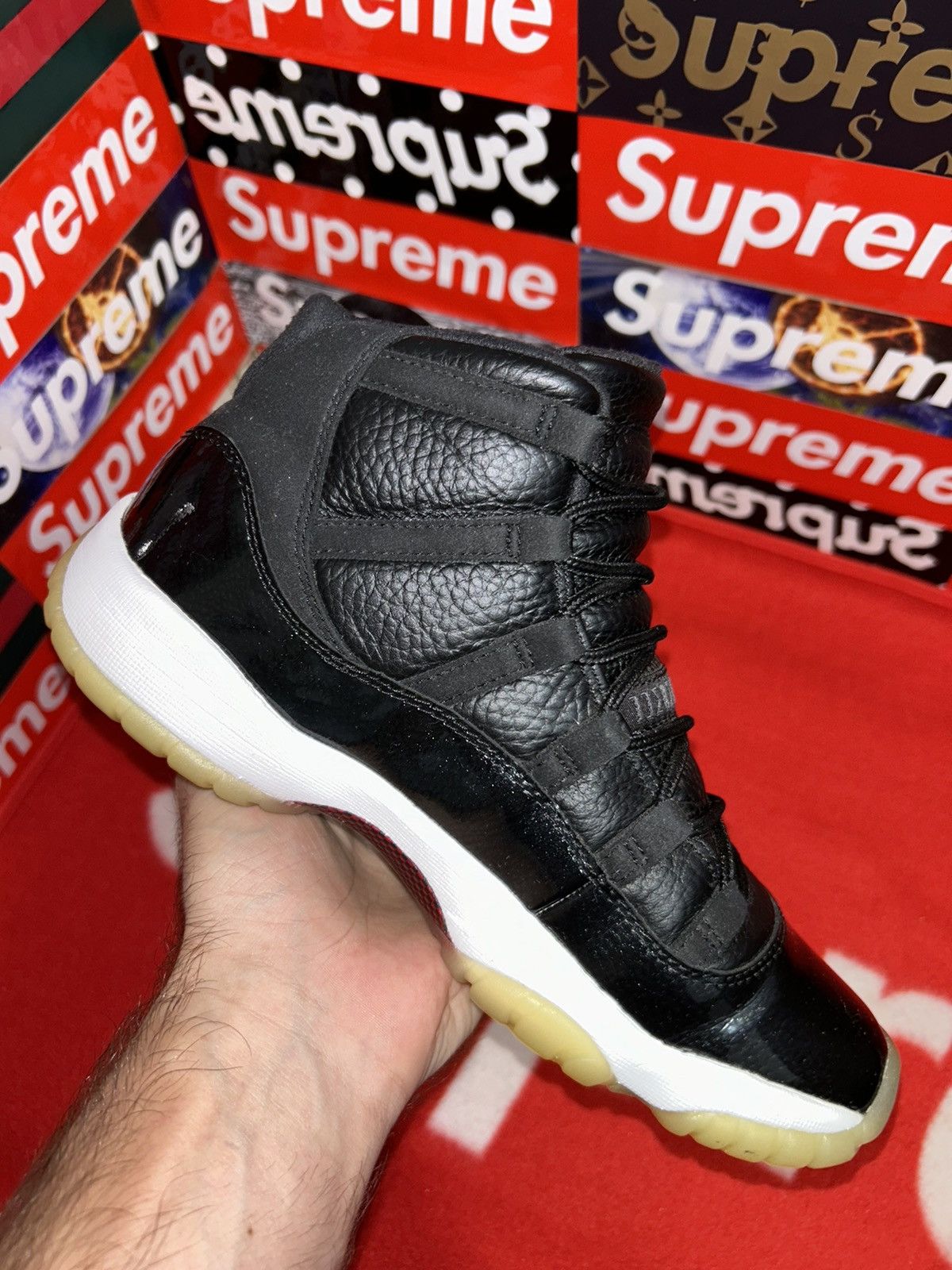 Jordan Brand Jordan 11 Retro 72-10 (GS) 378038-002 size 5.5y Size US 5.5 / EU 38 - 7 Thumbnail