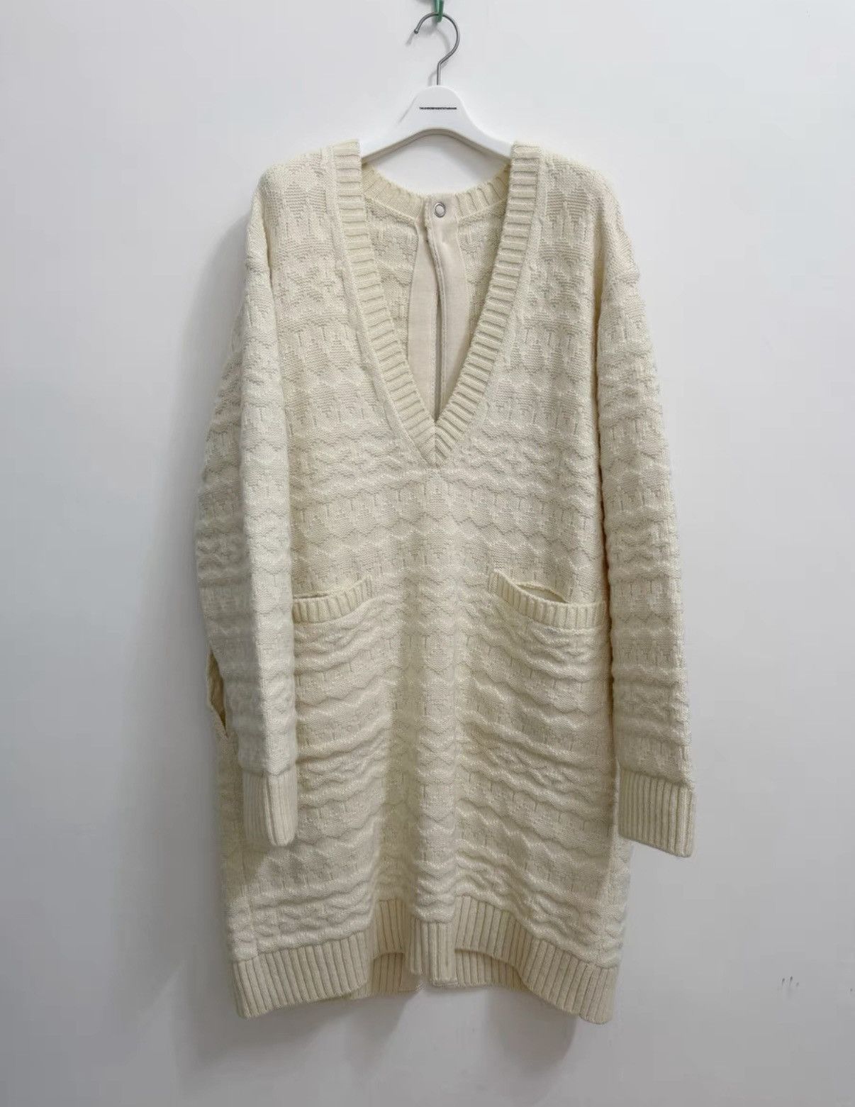 Takahiromiyashita The Soloist. TAKAHIROMIYASHITA THE SOLOIST white sweater Size US S / EU 44-46 / 1 - 1 Thumbnail