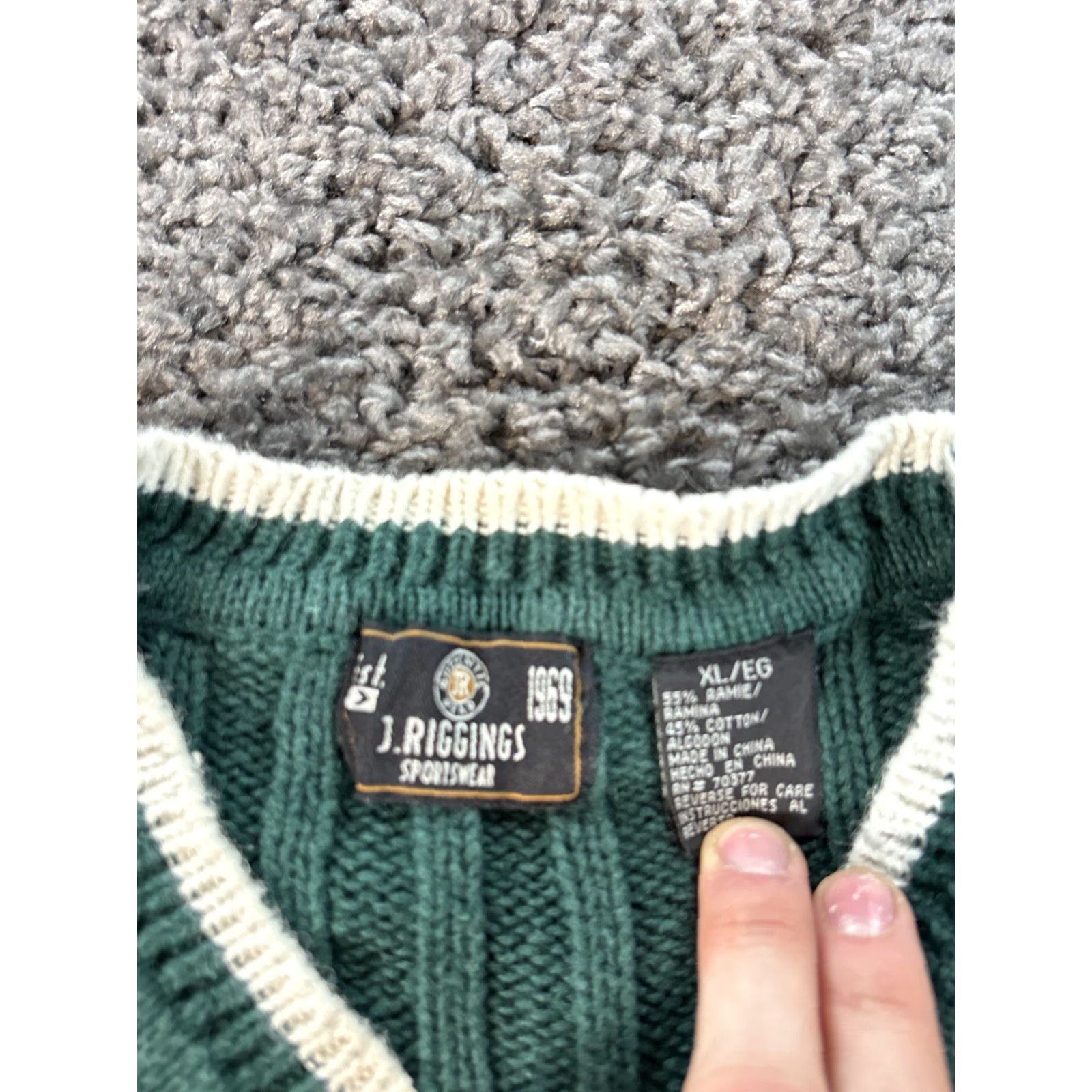Vintage VINTAGE J RIGGINGS Sweater Men XL Green V-Neck Knit Cotton 90s Chunky Pullover Size US XL / EU 56 / 4 - 4 Thumbnail