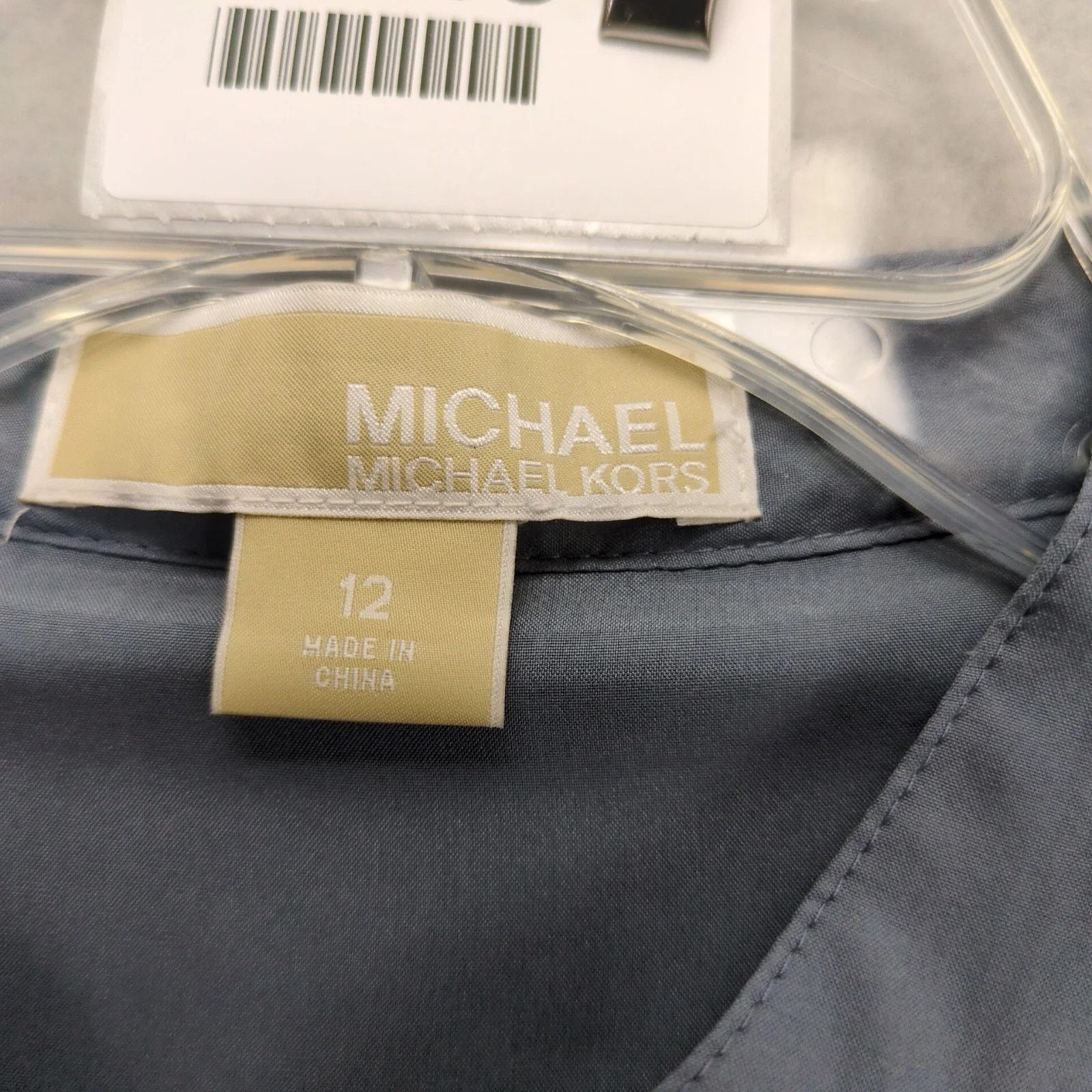 Michael Kors Michael Kors 100% Silk Gray Pleated Blouse Womens 12 Keyhole Size XL / US 12-14 / IT 48-50 - 3 Thumbnail