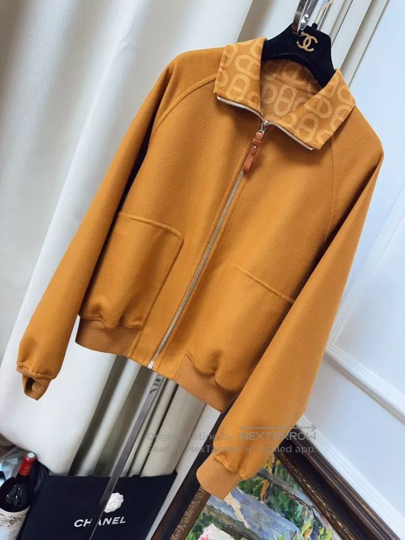 Hermes Hermes Boar Nose Full-Print Two-Way Cashmere Jacket Size S / US 4 / IT 40 - 1 Thumbnail