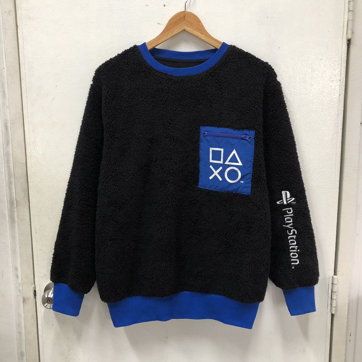 GU PLAYSTATION x Gu Japanese Brand Fleece Sweatshirts Size US L / EU 52-54 / 3 - 1 Thumbnail