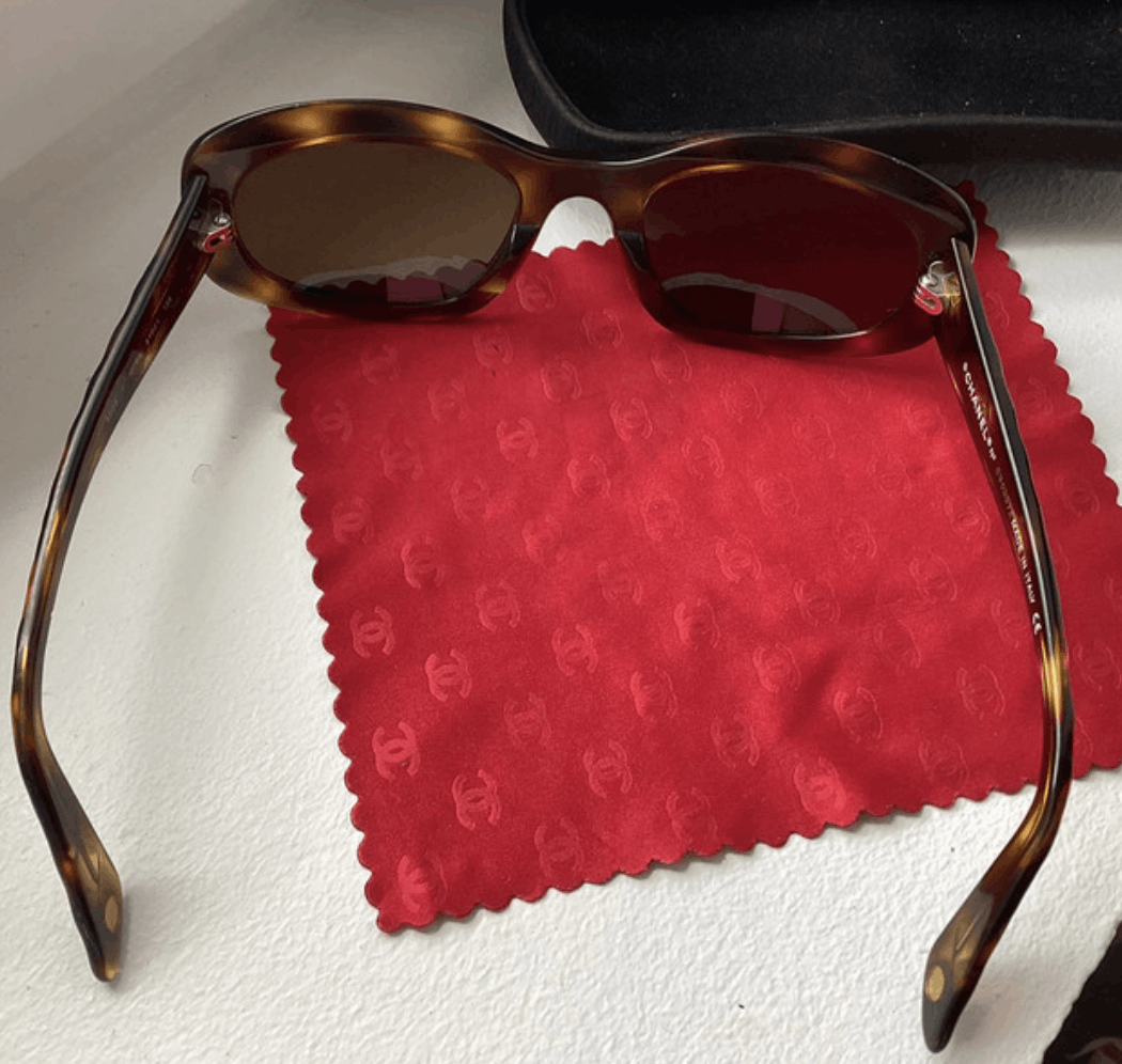 Chanel Chanel Sunglasses 5009 Rhinestone Logo Rimless Vintage Size ONE SIZE - 4 Thumbnail