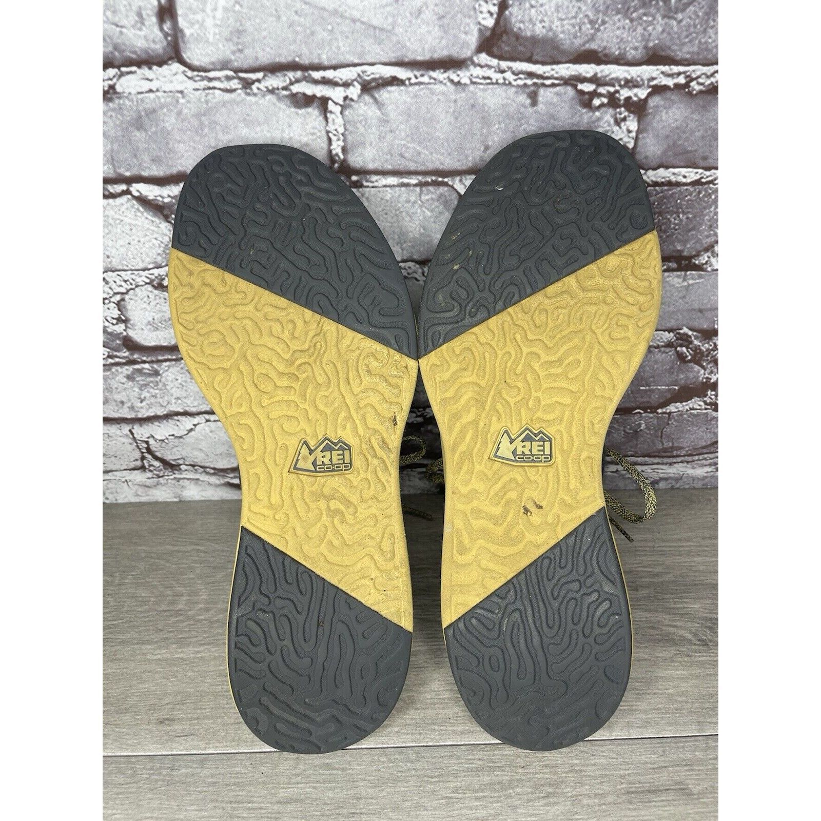 Rei REI Beyonder Yellow Gray Knit Fabric Outdoor Running Sneaker Size US 13 / EU 46 - 6 Thumbnail