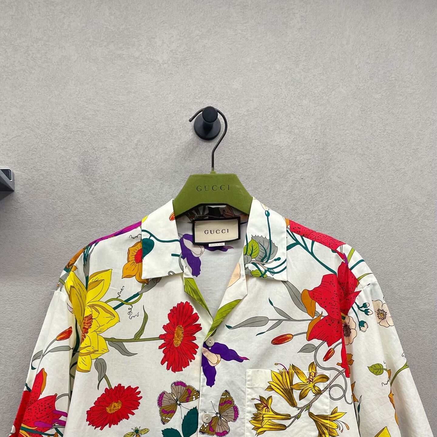 Gucci gucci floral short sleeve white shirt Size US L / EU 52-54 / 3 - 4 Thumbnail