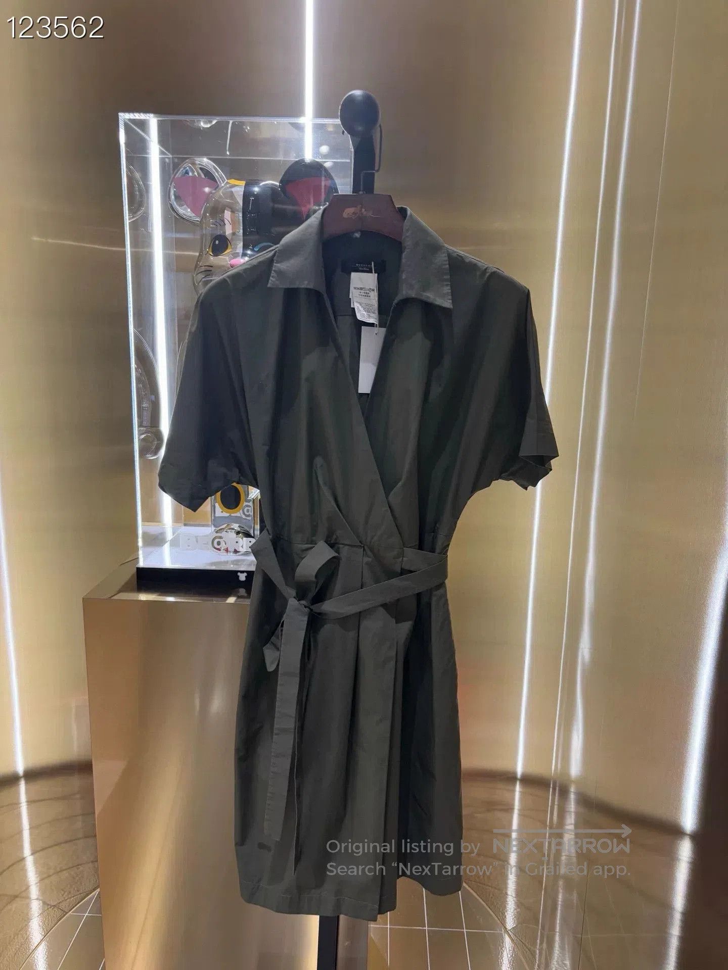 Weekend Max Mara Maxmara Weekend Belted Short. Size S / US 4 / IT 40 - 1 Thumbnail