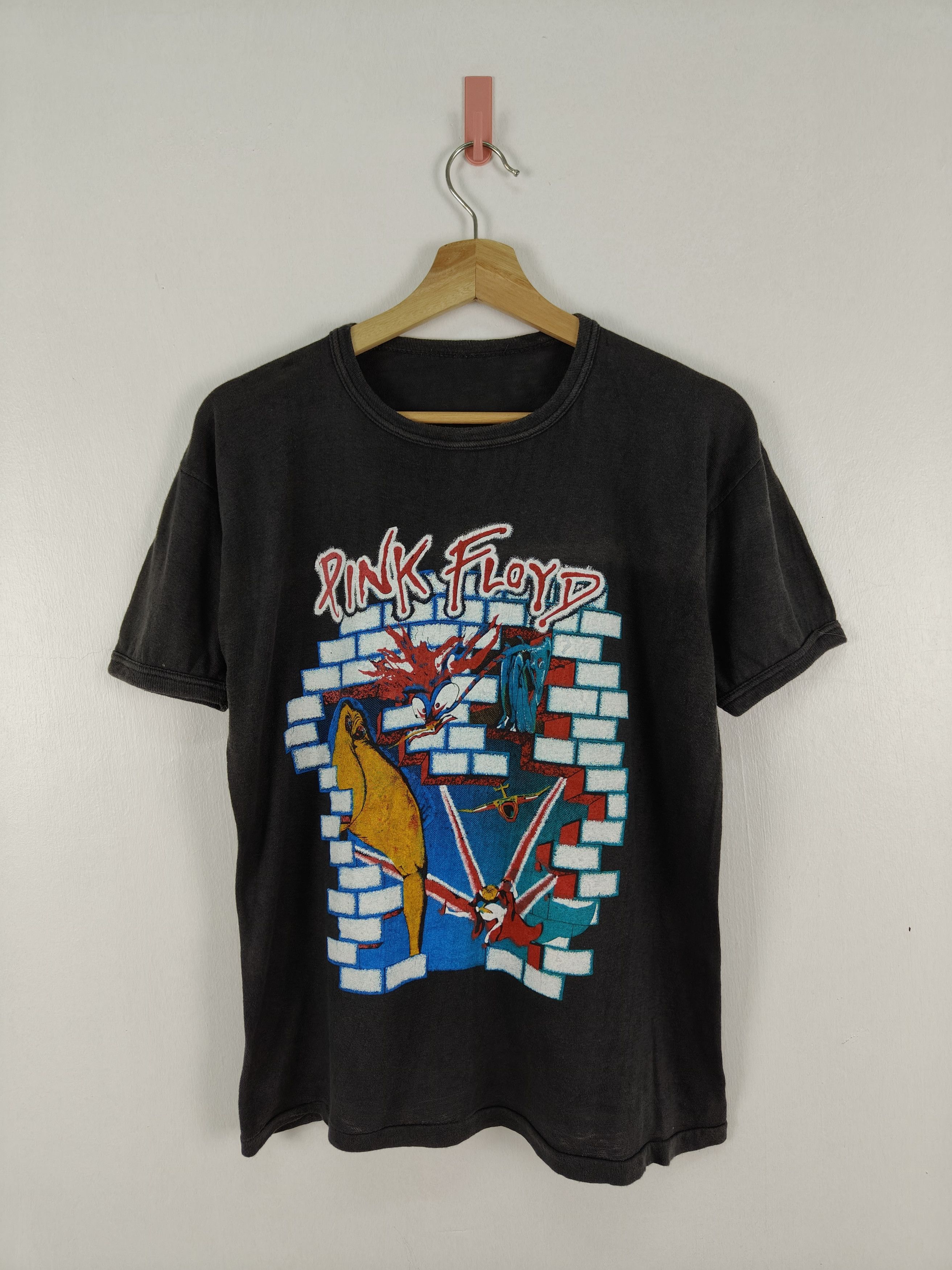 Image of Band Tees x Rock Band Vintage Distressed Pink Floyd Ringer Band Shirt in Black, Men's (Size Small)