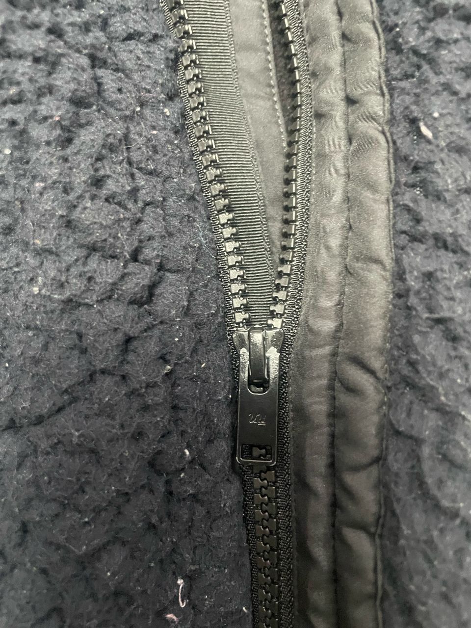 Jun Takahashi × Undercover × Uniqlo Uniqlo x Undercover by Jun Takahashi Fleece Jacket Size US M / EU 48-50 / 2 - 14 Thumbnail