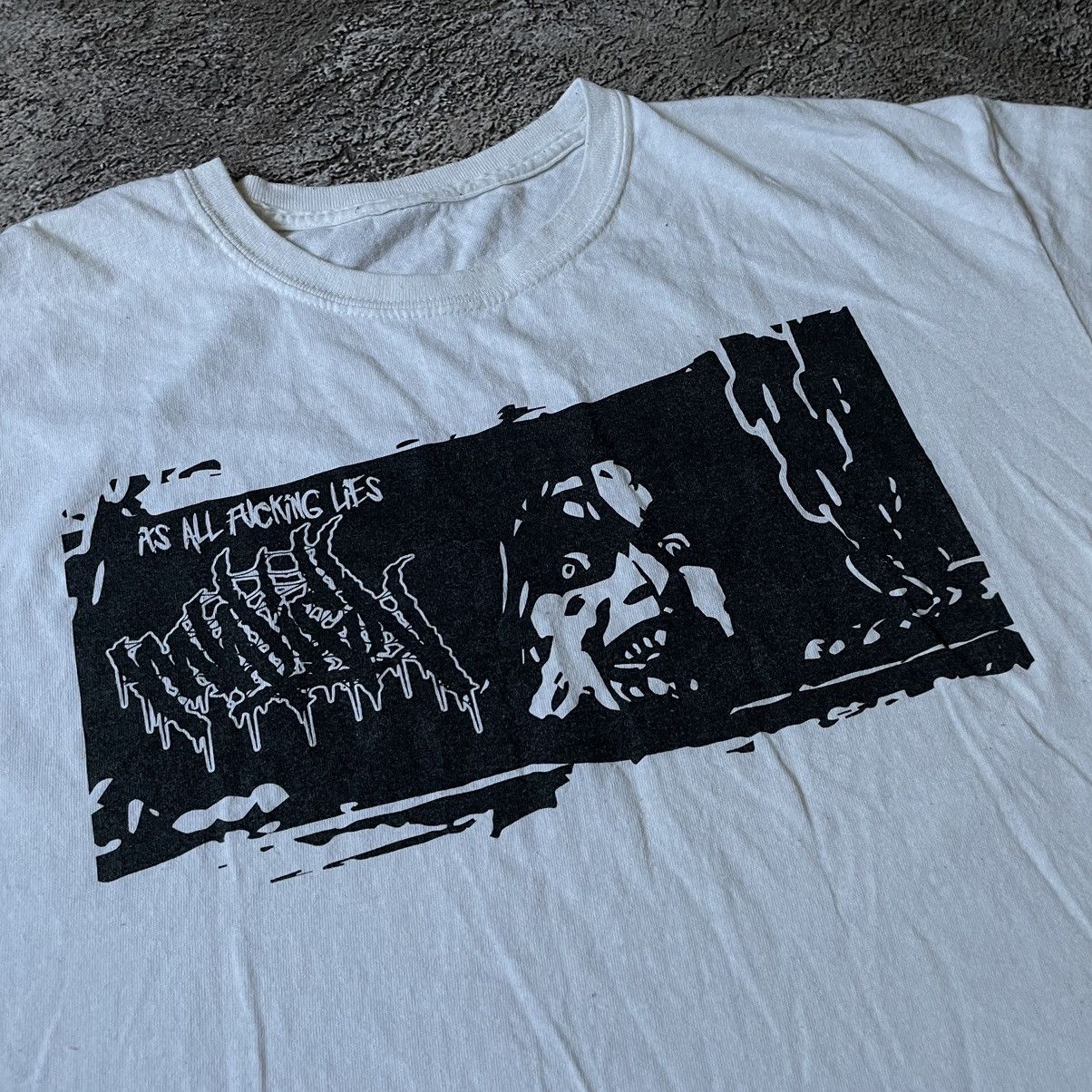 Vintage Vintage Y2K Goth Graphic Tee Sun Faded Black Abstract Boxy L Size US L / EU 52-54 / 3 - 6 Thumbnail