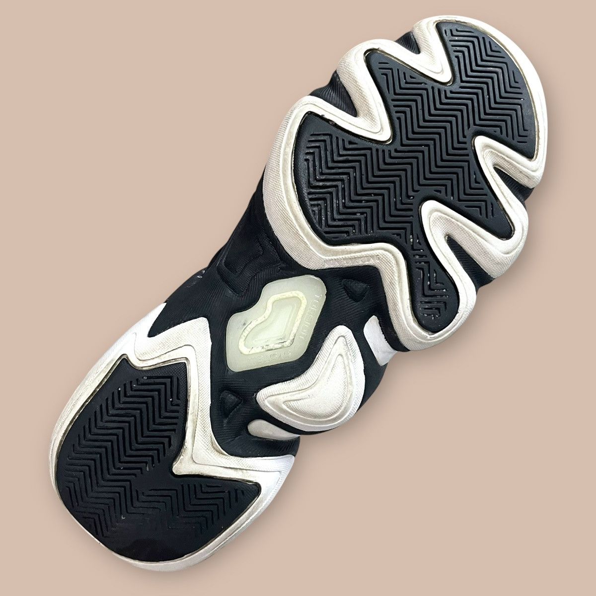 Adidas 2015 ADIDAS CRAZY 8 Size US 5 / EU 37 - 17 Thumbnail