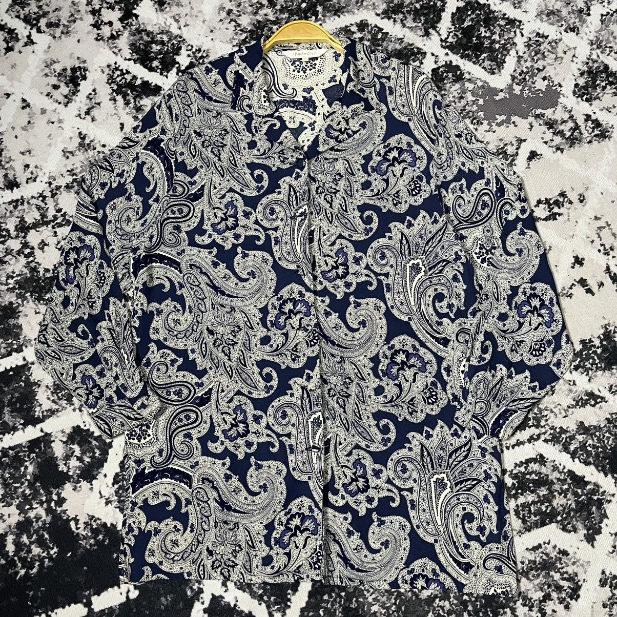 Burberry a19 Vintage Burberrys Paisleys Shirt button Size US M / EU 48-50 / 2 - 3 Thumbnail