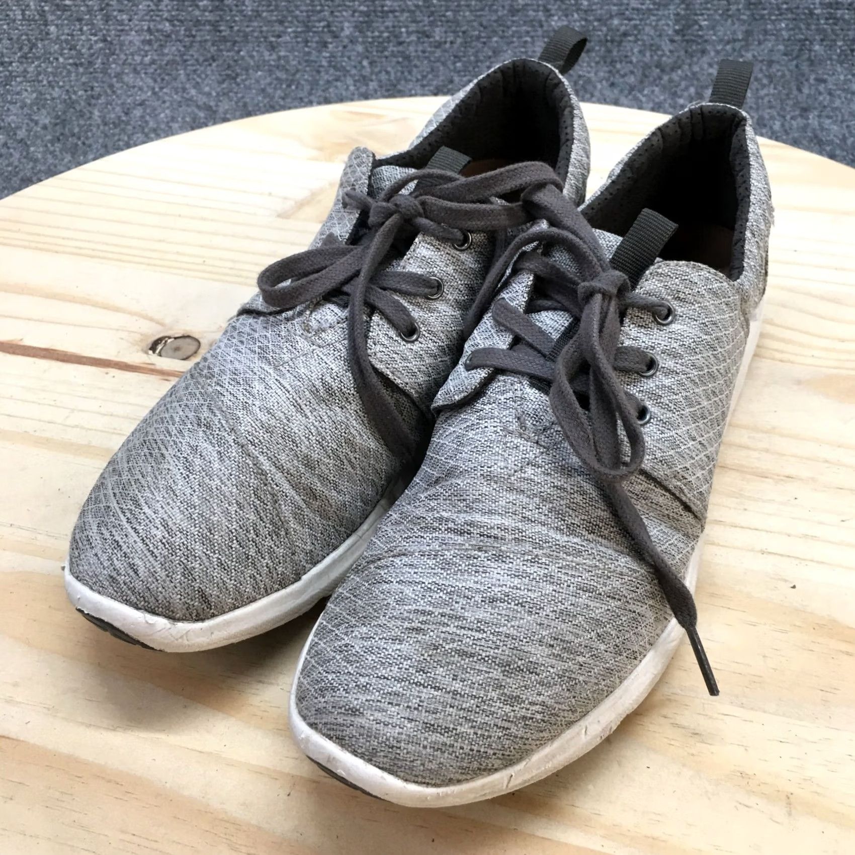 Toms TOMS Shoes Womens 10 Low Top Sneakers Gray Canvas Round Toe Lace Up Casual Size L / US 10 / IT 46 - 3 Thumbnail