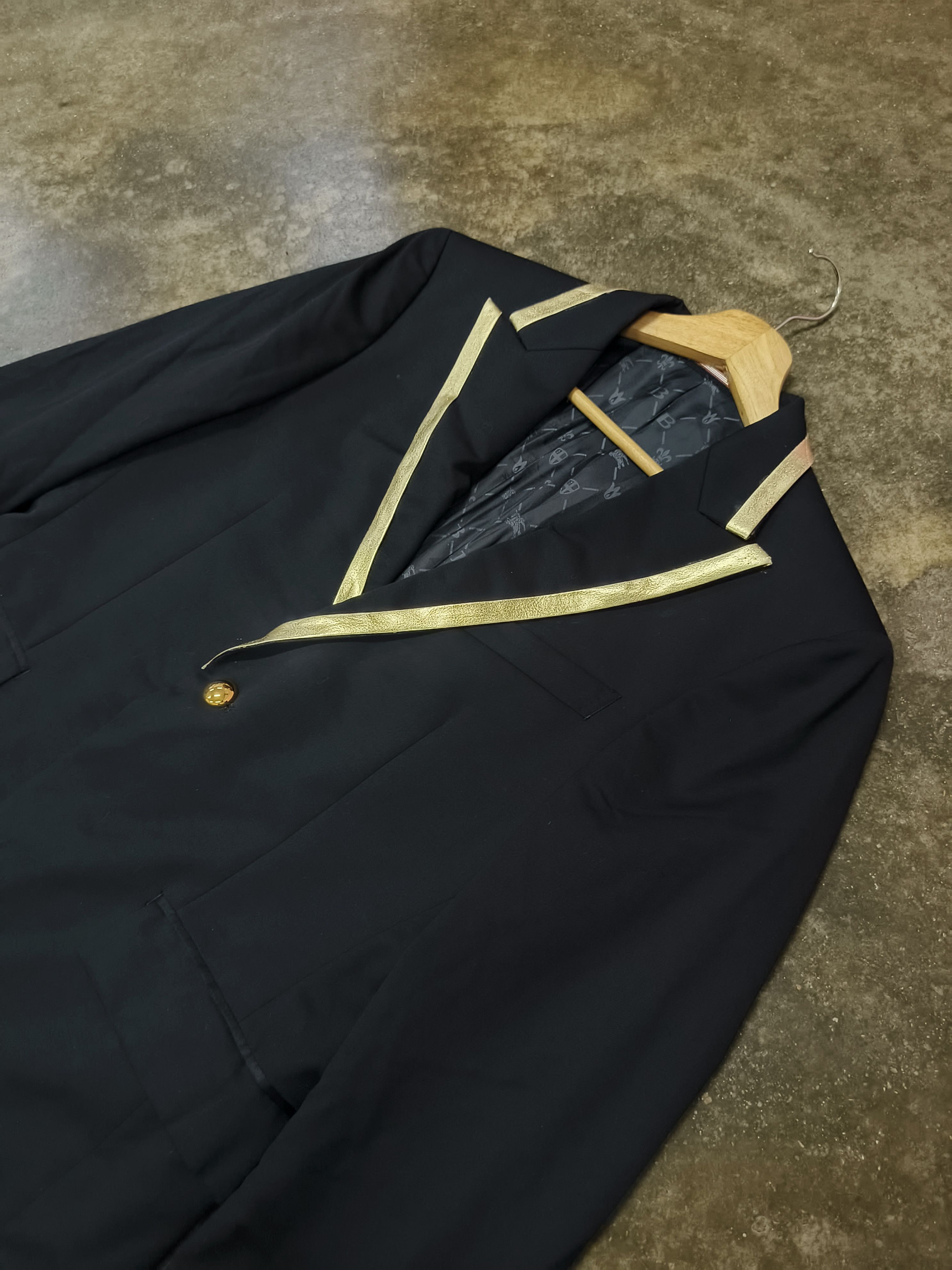 Burberry BURBERRY BLACK LABEL SUPER 100'S BLACK BLAZER JACKET Size 38R - 3 Thumbnail