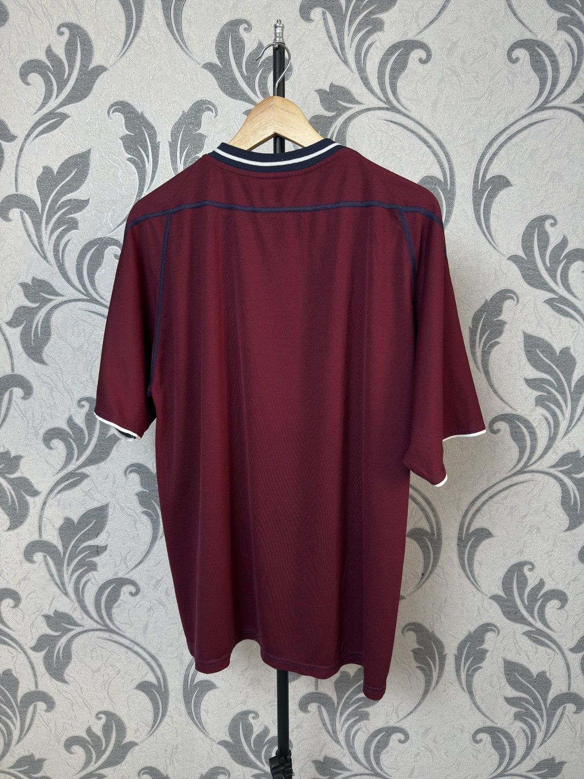 Reebok VTG Reebok Hearts of Midlothian 2002/2004 Home Shirt Jersey Size US XL / EU 56 / 4 - 15 Thumbnail