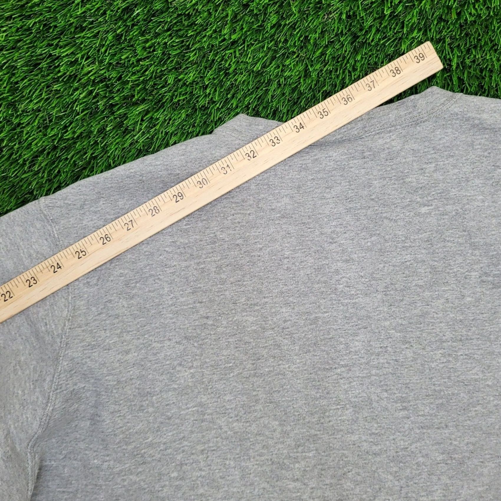 Nike VINTAGE Nike Swoosh Sweatshirt 2XL Gray Baggy USA Sweatshirt Mens 90s Logo Embroidered Crew Neck Cotton Polyester Fleece Size US XXL / EU 58 / 5 - 3 Thumbnail