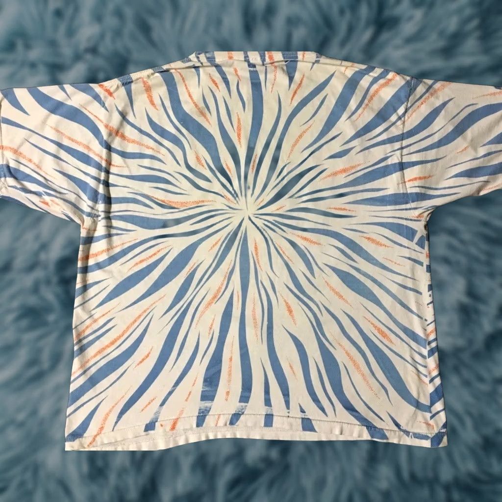 Vintage VINTAGE University of Florida Gators Faded All Over Print Shirt L White Mens 90s Grunge College UF Bandana Theme Size US L / EU 52-54 / 3 - 1 Thumbnail