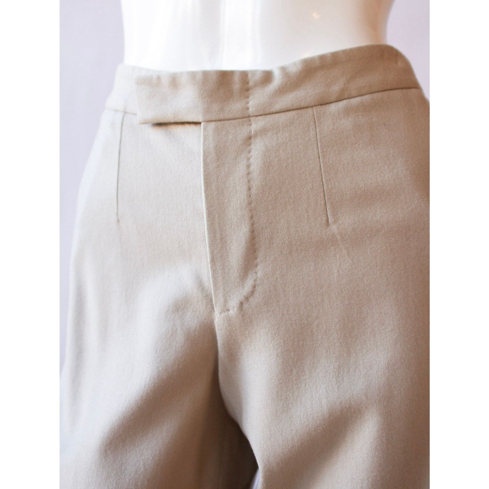 Gucci Vintage Gucci Wool Tan Wide Leg Culotte Trousers Size 30" / US 8 / IT 44 - 2 Thumbnail