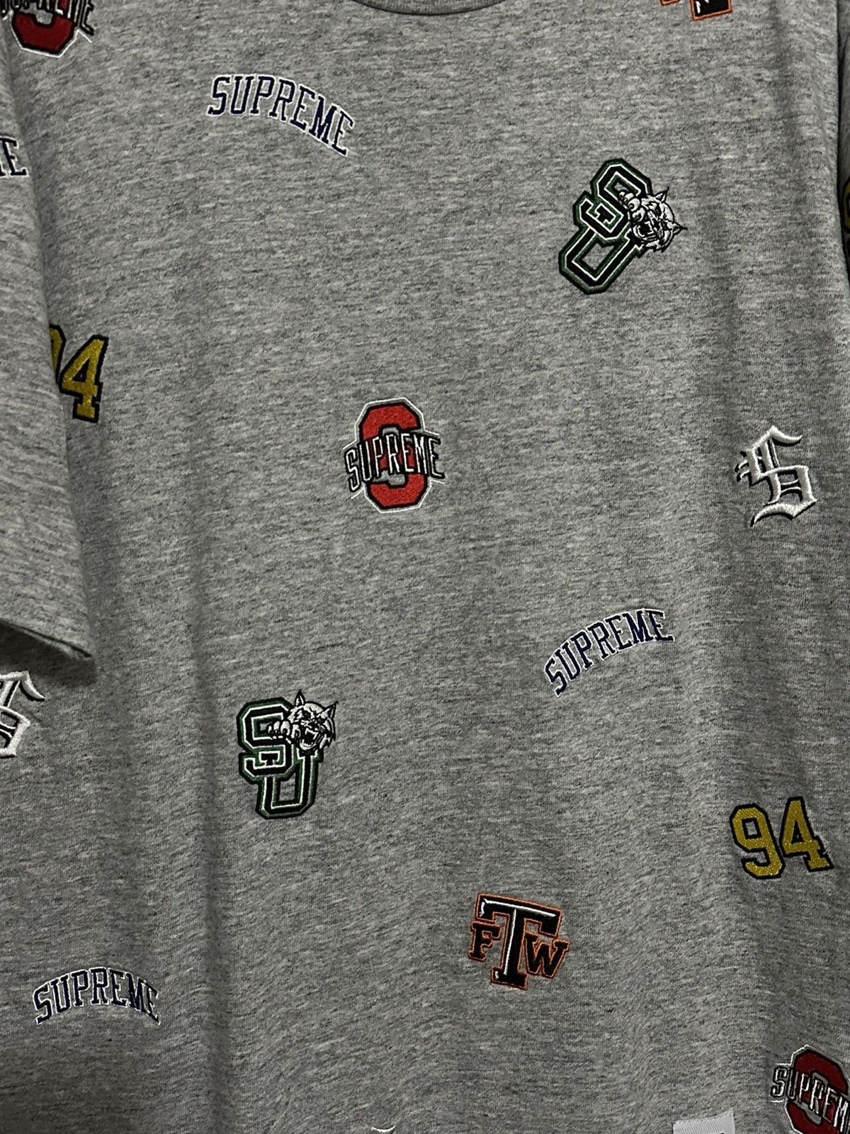 Supreme Supreme University S/S Top Tee Size US M / EU 48-50 / 2 - 2 Thumbnail