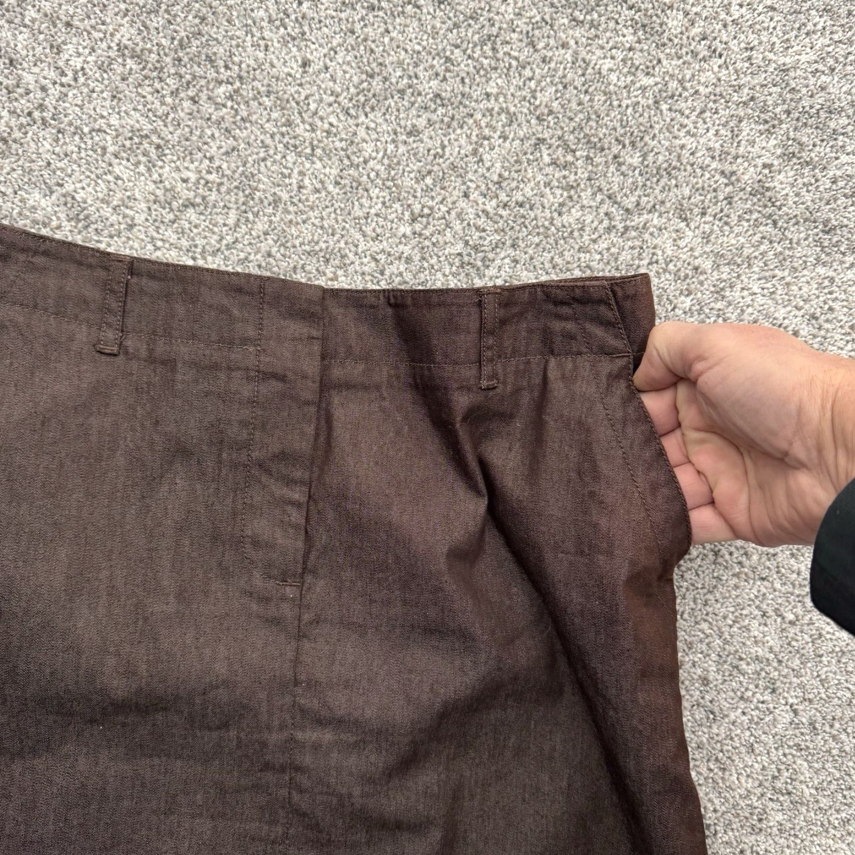 Kenneth Cole VINTAGE Kenneth Cole Skirt 8 Women Short Brown 90s Y2K Office Chic Minimalist Business Casual Womens Size 30" / US 8 / IT 44 - 6 Thumbnail