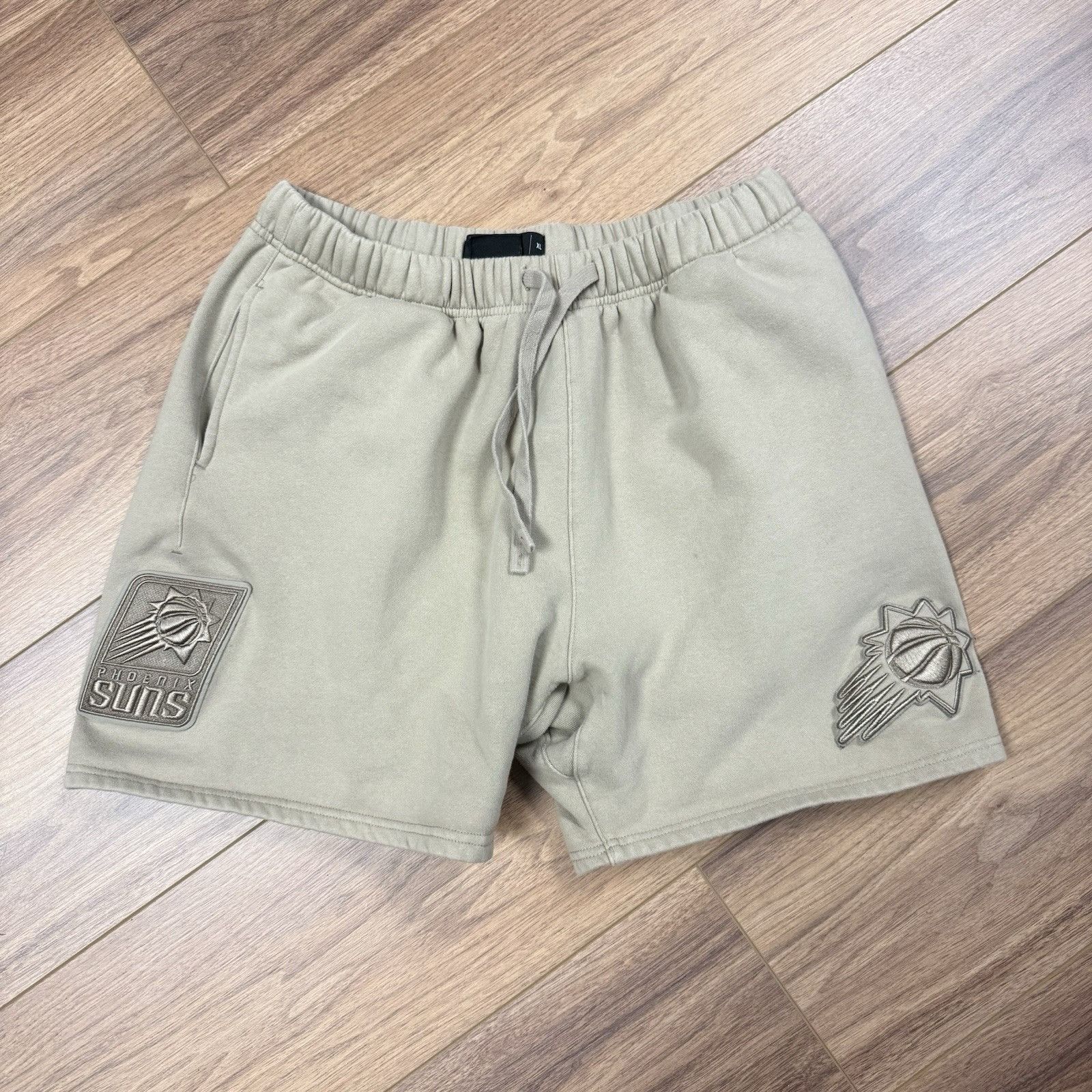 NBA Pheonix Suns Pro Edition Sweat Shorts Mens XL Beige Tan NBA Size US 31 - 1 Thumbnail
