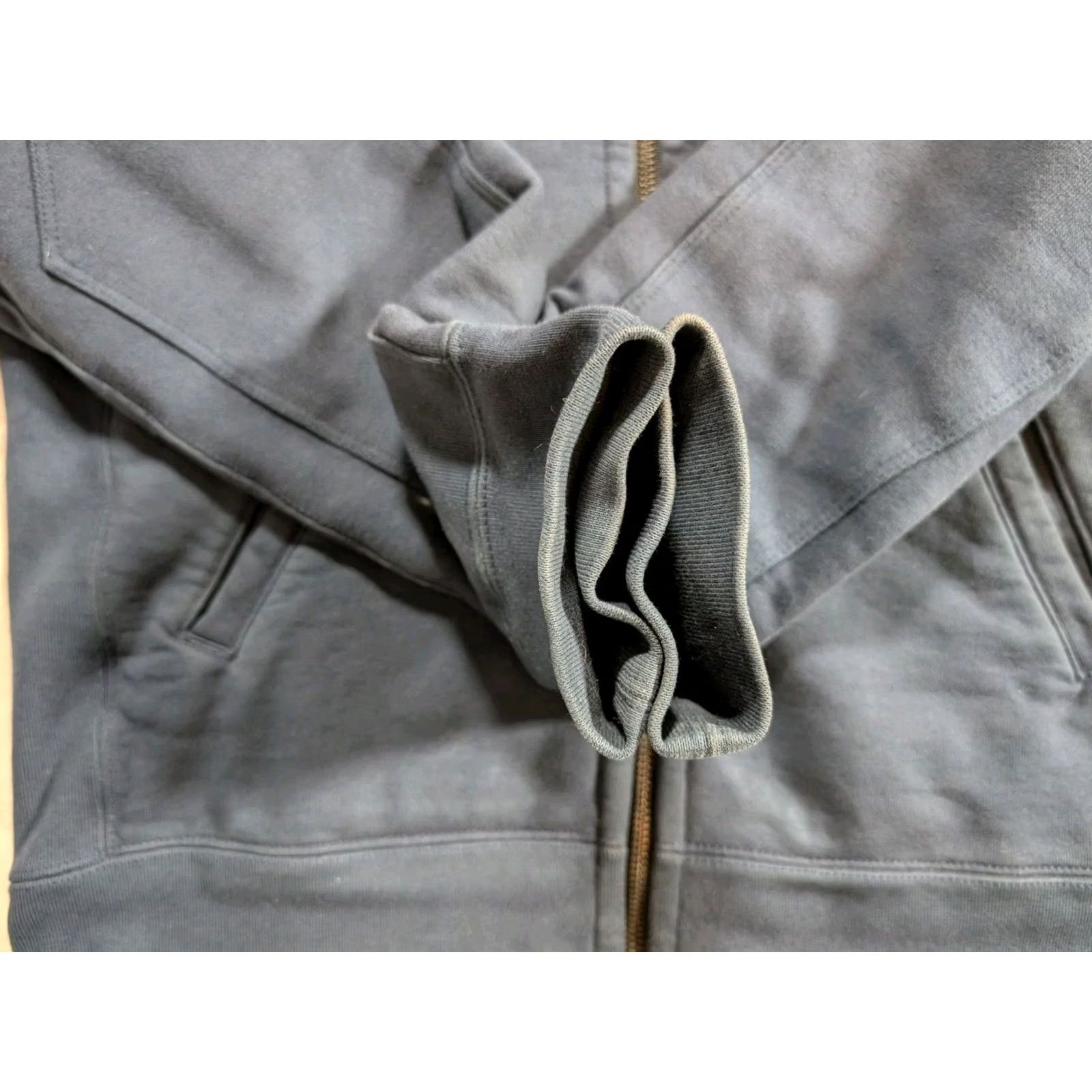 Vintage American Giant Sweatshirt Mens Small Heavy Full Zip USA Made Cotton Blue Embroidered Logo Zipper Full Zip Pockets USA Theme 90s? Size US S / EU 44-46 / 1 - 6 Thumbnail